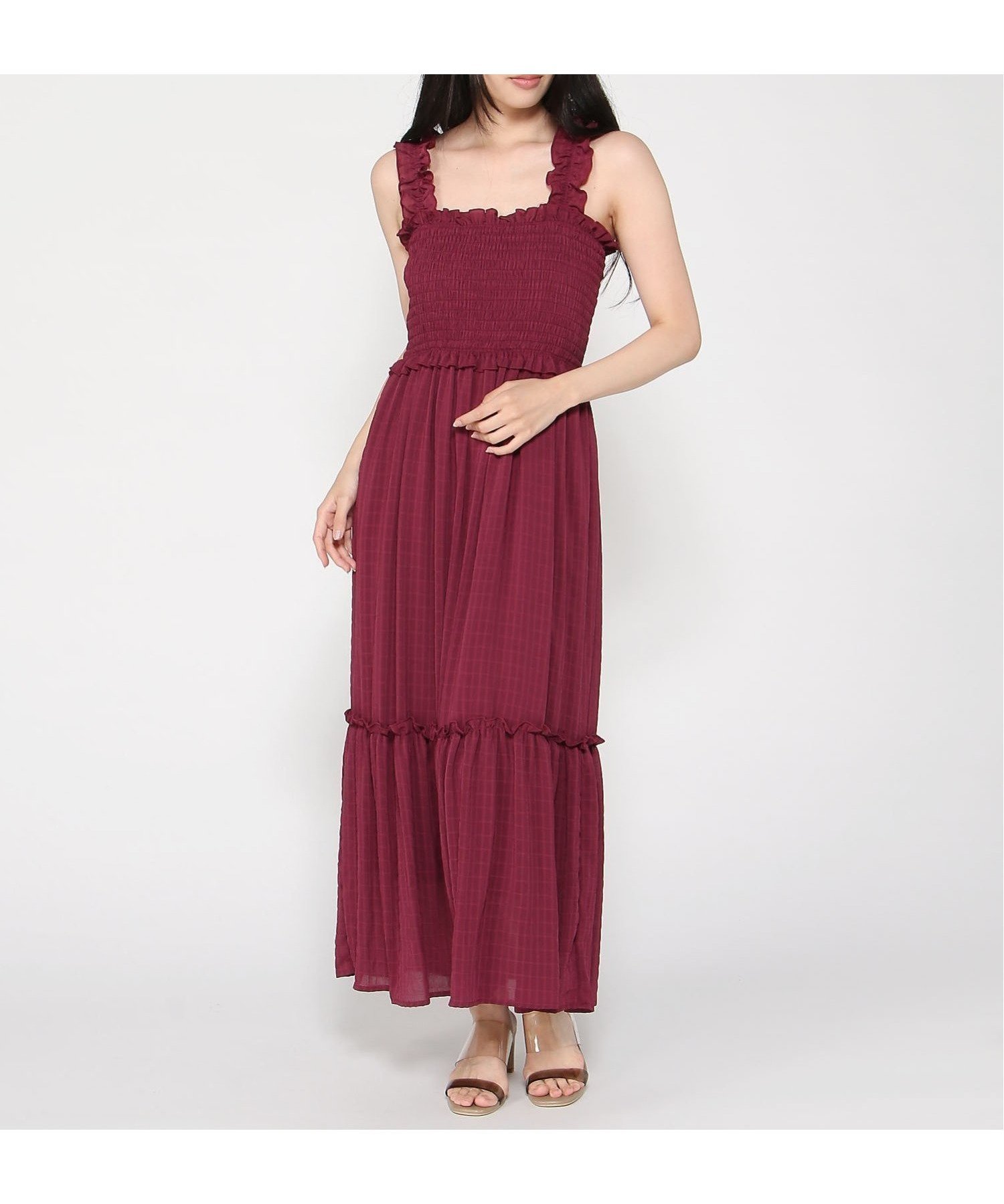【イング/INGNI】のINGNI/フリルシアーシャーリングOP インテリア・キッズ・メンズ・レディースファッション・服の通販 founy(ファニー) 　ファッション　Fashion　レディースファッション　Fashion for Women　ワンピース　Dresses　アクセサリー　Fashion Accessories　ギャザー　Gathered, Ruffled　シャーリング　Shirring, Ruched　スマホ　Smartphone, Mobile Device　フィット　Fit, Slim Fit　フリル　Frill, Ruffle　ロング　Long, Long-Length　ボルドー|ID: prp329100004602586 ipo3291000000032728760