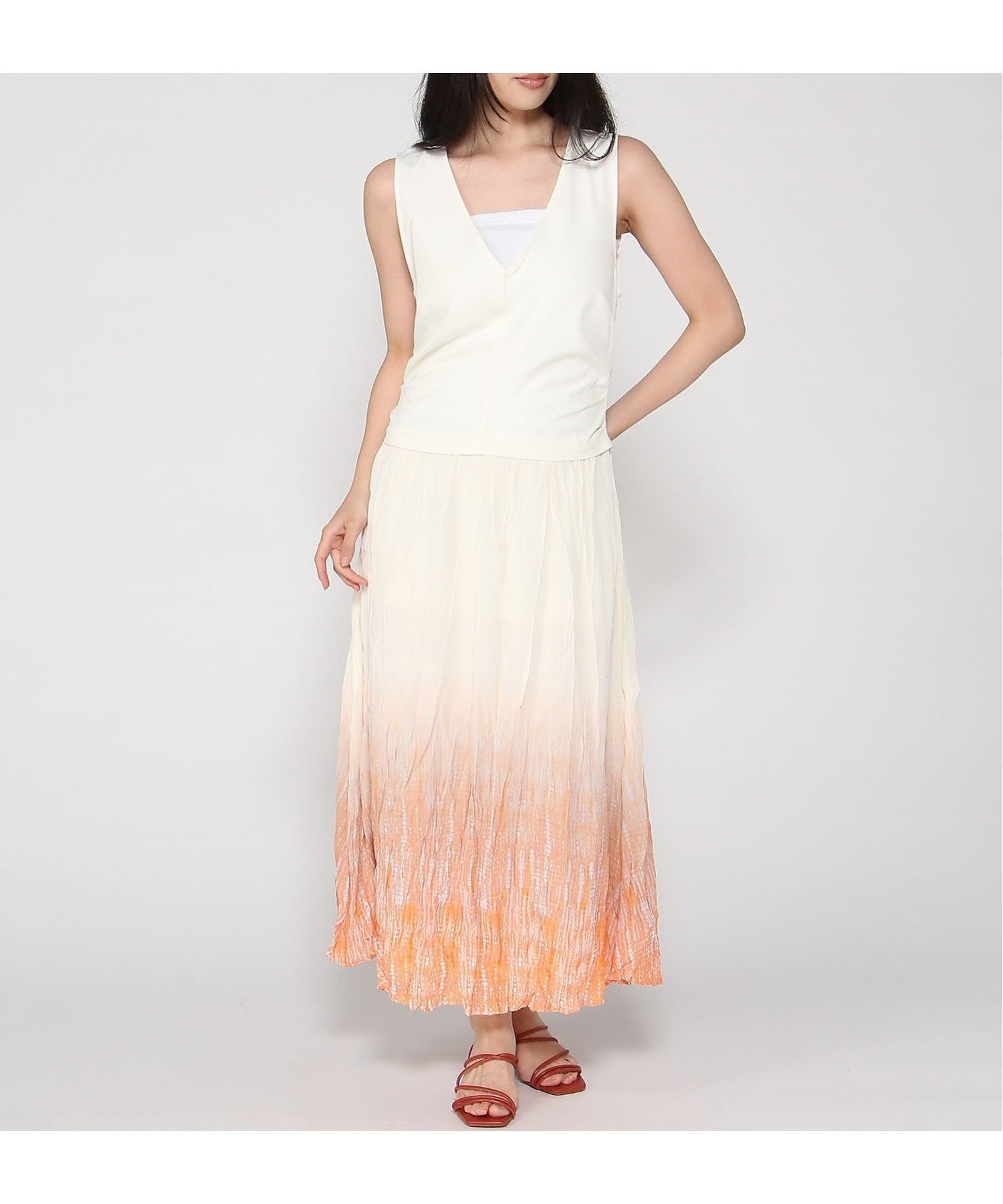 【デシグアル/Desigual】のグラデーションロングドレス 人気、トレンドファッション・服の通販 founy(ファニー) 　ファッション　Fashion　レディースファッション　Fashion for Women　ワンピース　Dresses　フォーマル・パーティードレス・結婚式用ドレス　Elegant & Casual Dresses　カラフル　Colorful Design　ギャザー　Gathered, Ruffled　グラデーション　Gradient, Ombre　シューズ　Shoes, Footwear　デニム　Denim, Jeans Material　ドレス　Dress, One-Piece　パターン　Pattern, Design Print　パッチワーク　Patchwork, Mixed Fabric　フレア　Flare, Flared　プリント　Print, Printed Pattern　メンズ　Men's, Menswear　ロング　Long, Long-Length　 other-1|ID: prp329100004602591 ipo3291000000032728787