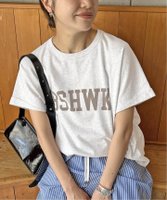 【ジャーナルスタンダード/JOURNAL STANDARD】のBSHWK ロゴTシャツ 人気、トレンドファッション・服の通販 founy(ファニー) ファッション Fashion レディースファッション Fashion for Women トップス・カットソー Cut & Sew Tops シャツ・ブラウス・オフィスカジュアル Elegant Blouses & Button-Ups ロングTシャツ・Tシャツ Longline T-Shirts & Tees 2025年 2025 2025-2026秋冬・A/W Autumn/Winter 2025–26 AW25–26 スポーティ Sporty, Casual Athletic スリーブ Sleeve, Long Sleeve / Short Sleeve ロールアップ Roll-Up, Cuffed Hem ワイド Wide, Wide Fit ヴィンテージ Vintage Style |ID:prp329100004602622