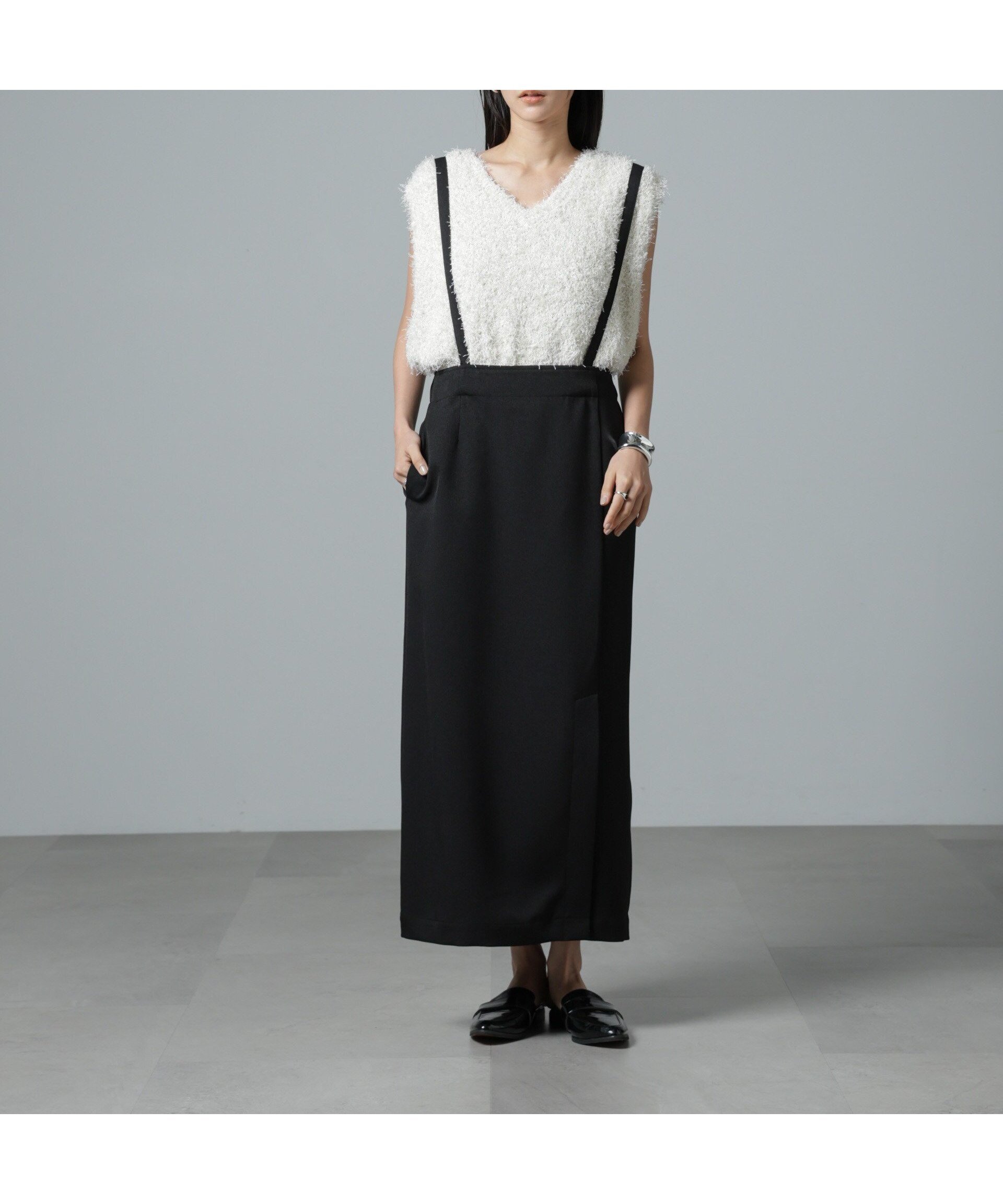 【ナノ ユニバース/nano universe】の取り外しサスペンダー2wayスカート 人気、トレンドファッション・服の通販 founy(ファニー) 　ファッション　Fashion　レディースファッション　Fashion for Women　スカート　Skirts　インナー　Innerwear　サスペンダー　Suspenders, Braces　シンプル　Simple, Minimal　ジャケット　Jacket, Outerwear　ストレート　Straight, Straight Cut　スリット　Slit, Slit Detail　センター　Center, Center Line　ベスト　Vest, Waistcoat　ポケット　Pocket, Pocket Detail　おすすめ　Recommended / Our Picks　2025年　2025　2025春夏・S/S　Spring/Summer 2025 SS25　 other-1|ID: prp329100004602627 ipo3291000000032729477