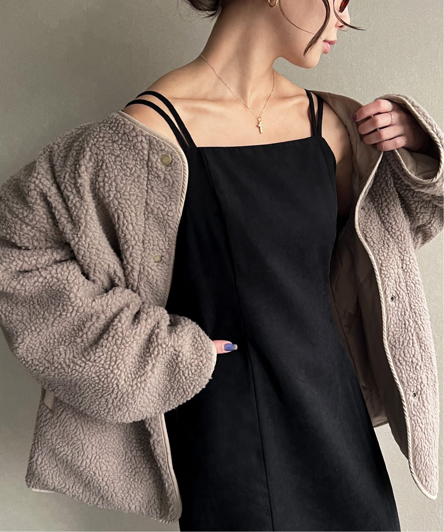 【ジュノア/JUNOAH】のピーチスキンIラインキャミワンピース インテリア・キッズ・メンズ・レディースファッション・服の通販 founy(ファニー) 　ファッション　Fashion　レディースファッション　Fashion for Women　ワンピース　Dresses　キャミソールワンピース　Camisole Dresses　ピーチ　Peach, Soft Touch　ブラック|ID: prp329100004602633 ipo3291000000032729594