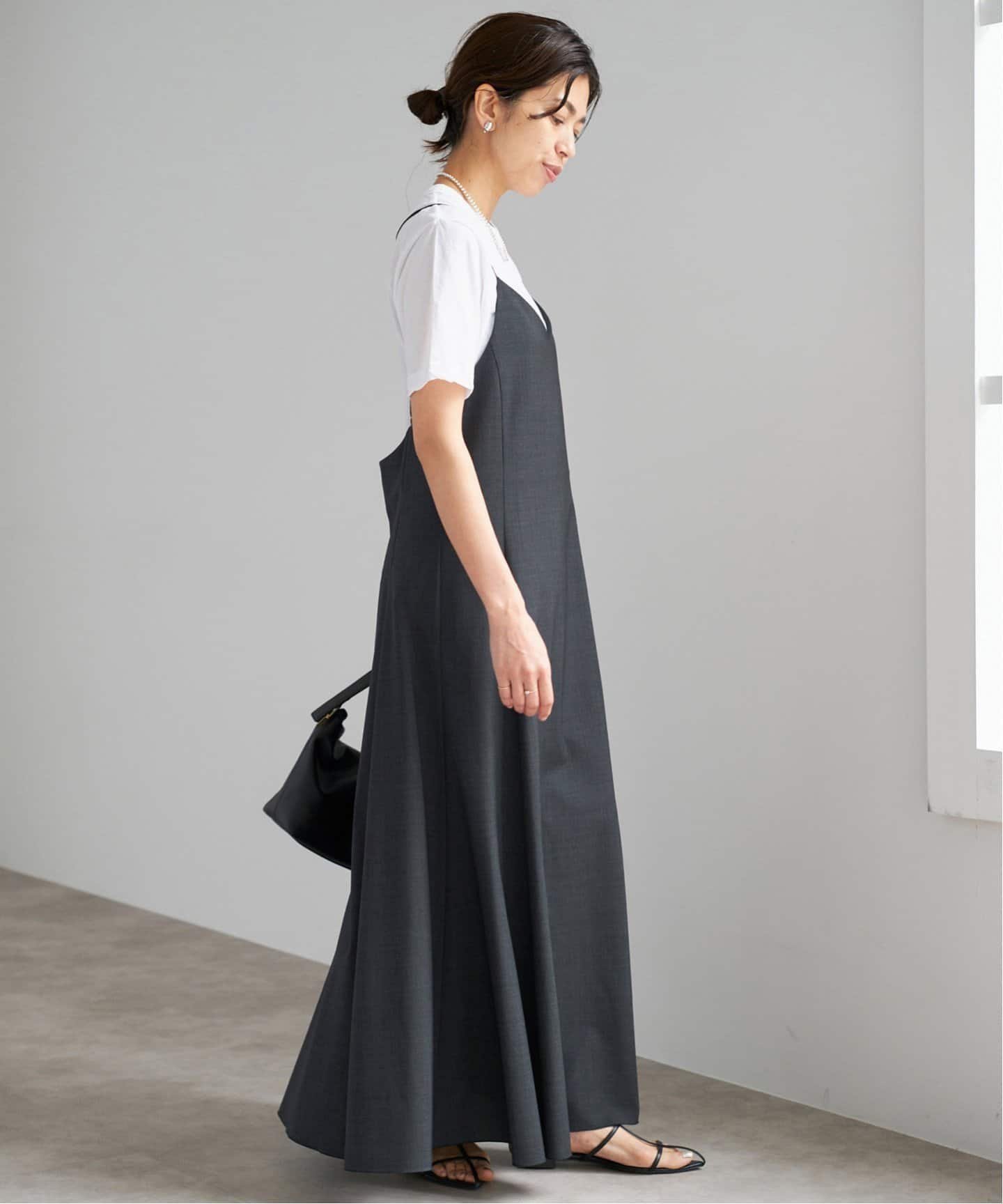 【イエナ/IENA】のトロピカルWOOL キャミソールワンピース インテリア・キッズ・メンズ・レディースファッション・服の通販 founy(ファニー) 　ファッション　Fashion　レディースファッション　Fashion for Women　ワンピース　Dresses　2025年　2025　2025-2026秋冬・A/W　Autumn/Winter 2025–26 AW25–26　インナー　Innerwear　エレガント 上品　Elegant　キャミソール　Camisole, Spaghetti Strap Top　タンク　Tank Top, Sleeveless Top　タートルネック　Turtleneck, High Neck　マーメイド　Mermaid, Fishtail Silhouette　冬　Winter / This Winter　夏　Summer　秋　Autumn　グレー|ID: prp329100004602648 ipo3291000000032729814