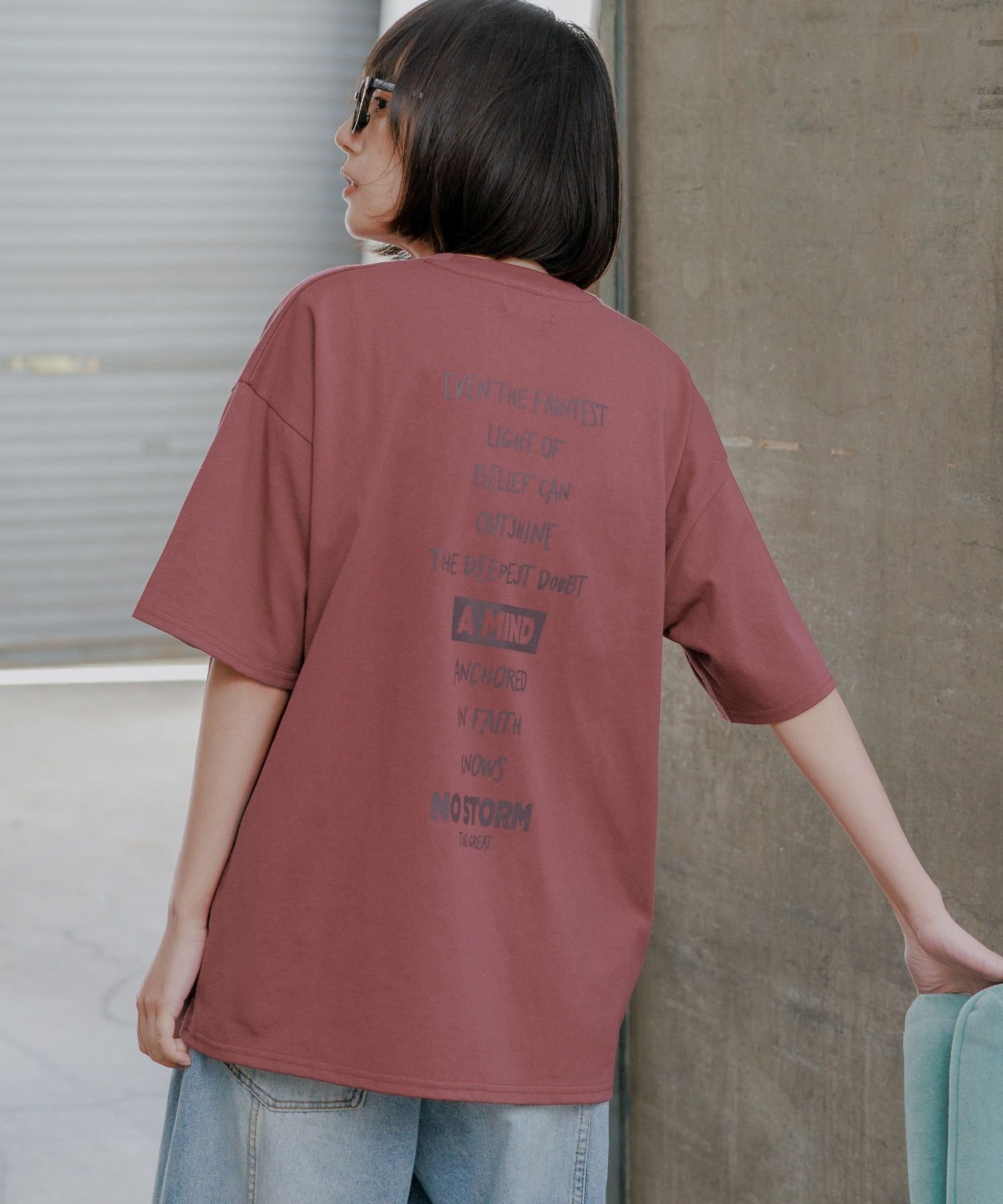 【ページボーイ/PAGEBOY】の【PBLIM】ボックスロゴTシャツ インテリア・キッズ・メンズ・レディースファッション・服の通販 founy(ファニー) 　ファッション　Fashion　レディースファッション　Fashion for Women　トップス・カットソー　Cut & Sew Tops　シャツ・ブラウス・オフィスカジュアル　Elegant Blouses & Button-Ups　ロングTシャツ・Tシャツ　Longline T-Shirts & Tees　カーゴパンツ　Cargo Pants, Utility Pants　デニム　Denim, Jeans Material　プリント　Print, Printed Pattern　ボックス　Boxy, Box Shape　エンジ38|ID: prp329100004602716 ipo3291000000032731039