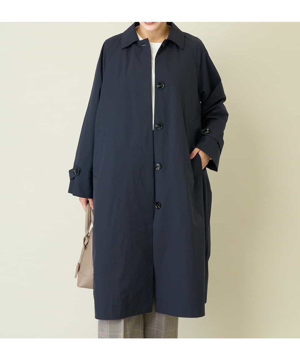 【アー ヴェー ヴェー/a.v.v】の軽量中綿テント型コート インテリア・キッズ・メンズ・レディースファッション・服の通販 founy(ファニー) 　ファッション　Fashion　レディースファッション　Fashion for Women　アウター　Coat / Outerwear Collection　コート・ロングコート・ピーコート　Long Coats, Peacoats & More　おすすめ　Recommended / Our Picks　デニム　Denim, Jeans Material　ベーシック　Basic, Essential　ポケット　Pocket, Pocket Detail　再入荷　Restock / Back in Stock　軽量　Lightweight, Ultra Light　ネイビー|ID: prp329100004602983 ipo3291000000032734605