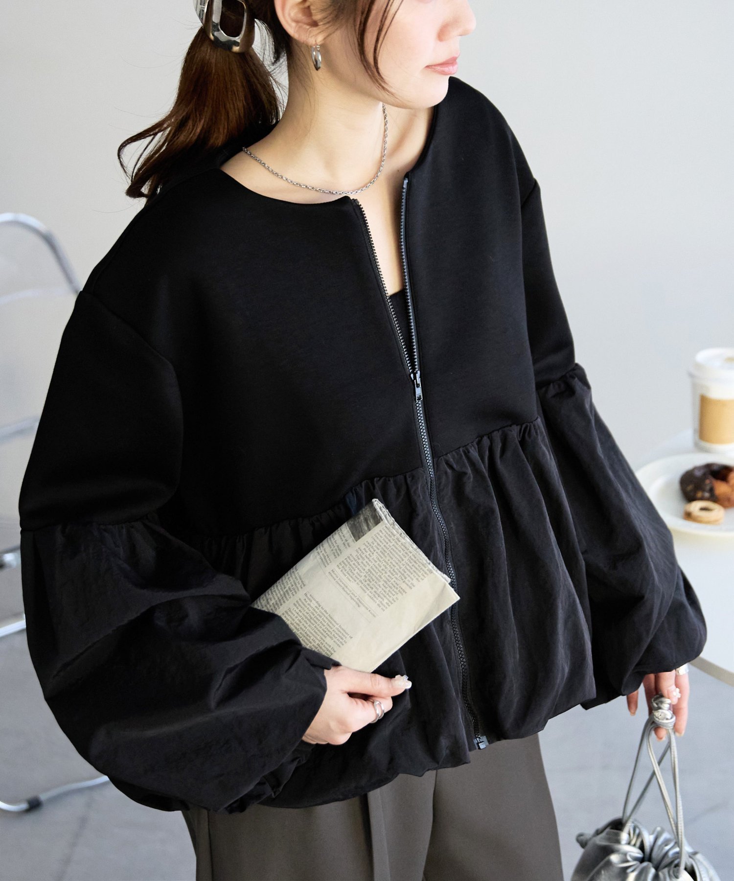 【ディスコート/Discoat】の【WEB限定】異素材バルーンブルゾン インテリア・キッズ・メンズ・レディースファッション・服の通販 founy(ファニー) 　ファッション　Fashion　レディースファッション　Fashion for Women　アウター　Coat / Outerwear Collection　ブルゾンジャケット・スポーティアウター　Blouson Jackets　バルーン　Balloon, Balloon Silhouette　ブルゾン　Blouson, Bomber Jacket　ブラック|ID: prp329100004602986 ipo3291000000032734683