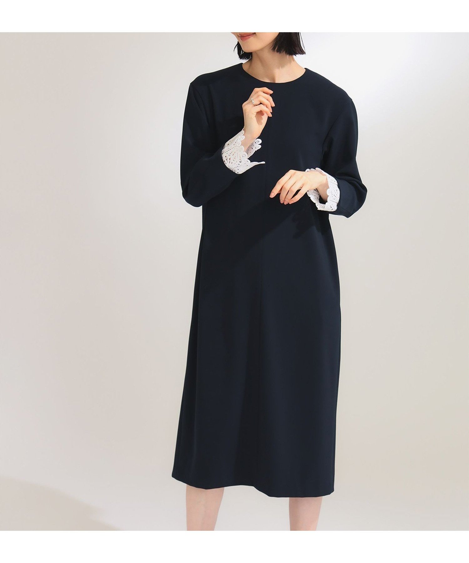 【デミルクス ビームス/Demi-Luxe BEAMS】の【7/3新規値下げ】ダブルクロス レースカフス ワンピース* ビームスセレモニー2025 フォーマル 入学 入園 卒業 卒園 ママスーツ 七五三 インテリア・キッズ・メンズ・レディースファッション・服の通販 founy(ファニー) 　ファッション　Fashion　レディースファッション　Fashion for Women　ワンピース　Dresses　カフス　Cuff Design　ストレッチ　Stretch, Stretchy Fabric　スーツ　Suit, Formalwear　ダブル　Double, Double-Breasted　バランス　Balance, Style Balance　フォーマル　Formal, Dressy　レース　Lace, Lace Fabric　セレモニー　Ceremony　入学式　Entrance Ceremony　卒業式　Graduation Ceremony　NAVY|ID: prp329100004603016 ipo3291000000032734991