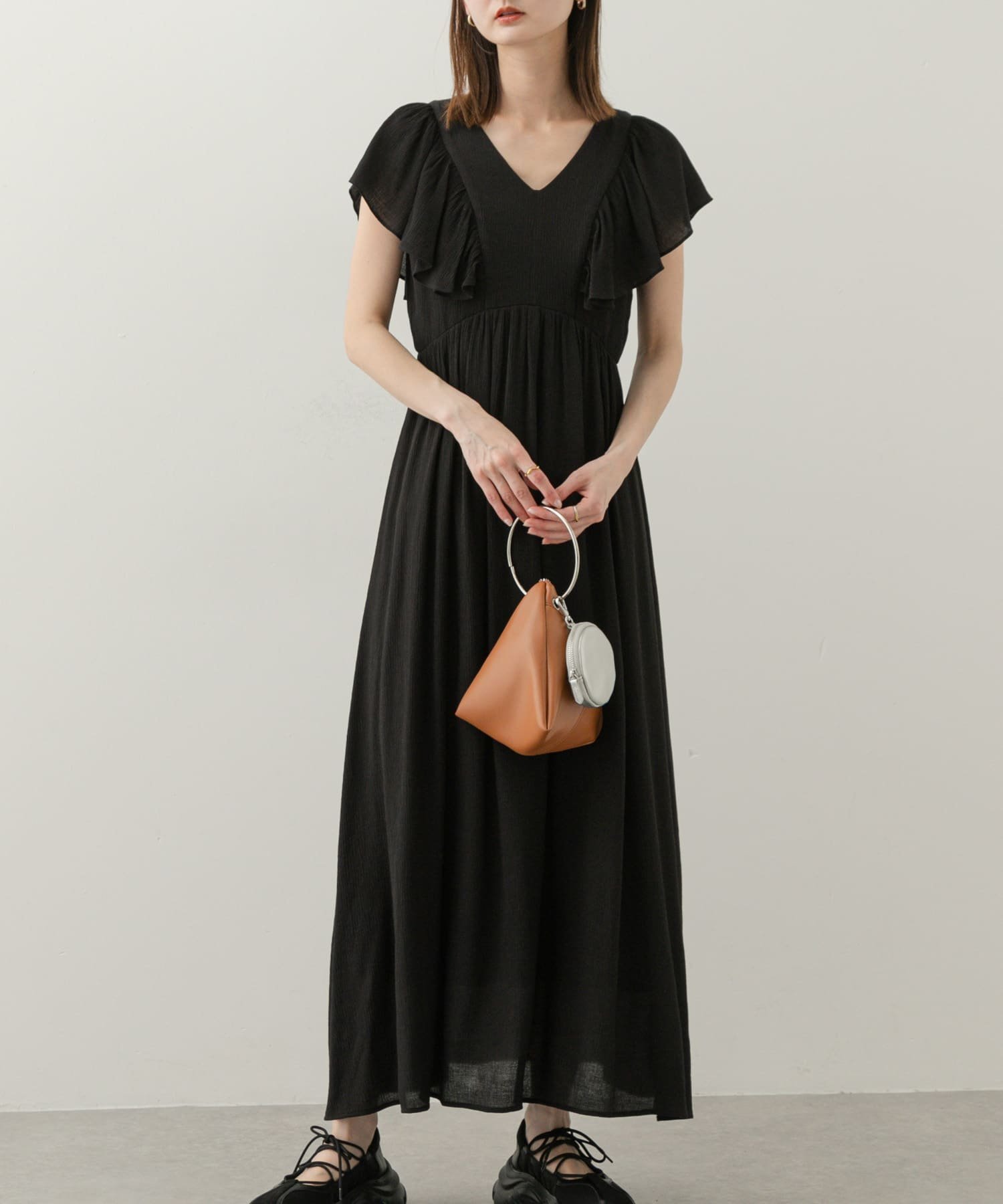 【センスオブプレイス/SENSE OF PLACE by URBAN RESEARCH】のVネックウエストマークフリルワンピース 人気、トレンドファッション・服の通販 founy(ファニー) 　ファッション　Fashion　レディースファッション　Fashion for Women　ワンピース　Dresses　2025年　2025　2025春夏・S/S　Spring/Summer 2025 SS25　フリル　Frill, Ruffle　夏　Summer　S/S・春夏　SS, Spring/Summer, Warm Season　 other-1|ID: prp329100004603107 ipo3291000000032736244