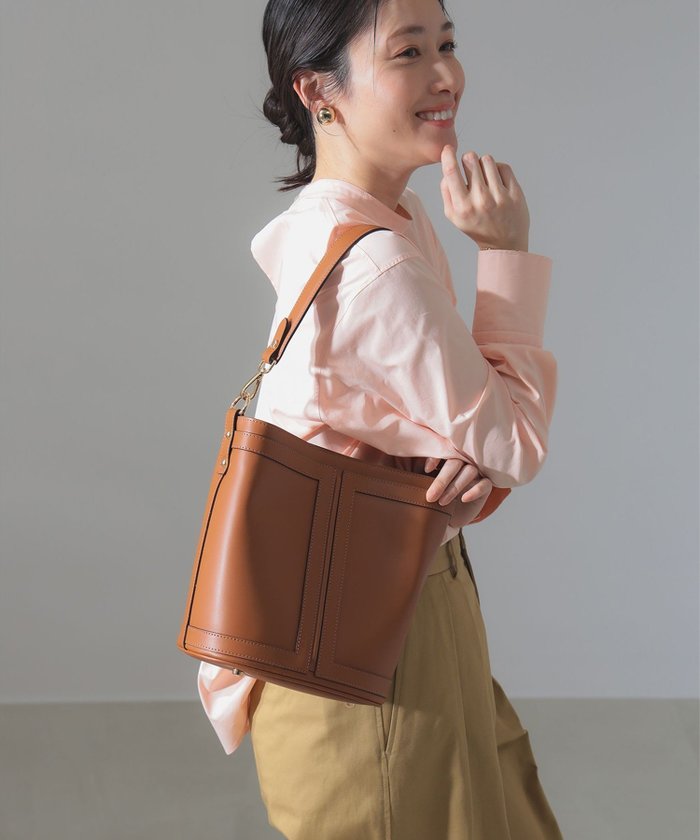 【デミルクス ビームス/Demi-Luxe BEAMS】のGIANNI NOTARO / NEW フレーム バケット バッグ インテリア・キッズ・メンズ・レディースファッション・服の通販 founy(ファニー) https://founy.com/ ファッション Fashion レディースファッション Fashion for Women バッグ Bags インナー Innerwear ショルダー Shoulder, Shoulder Strap フォルム Silhouette, Form フレーム Frame, Outline フロント Front, Front Design ポケット Pocket, Pocket Detail モダン Modern, Contemporary ワイド Wide, Wide Fit |ID: prp329100004603109 ipo3291000000032736387