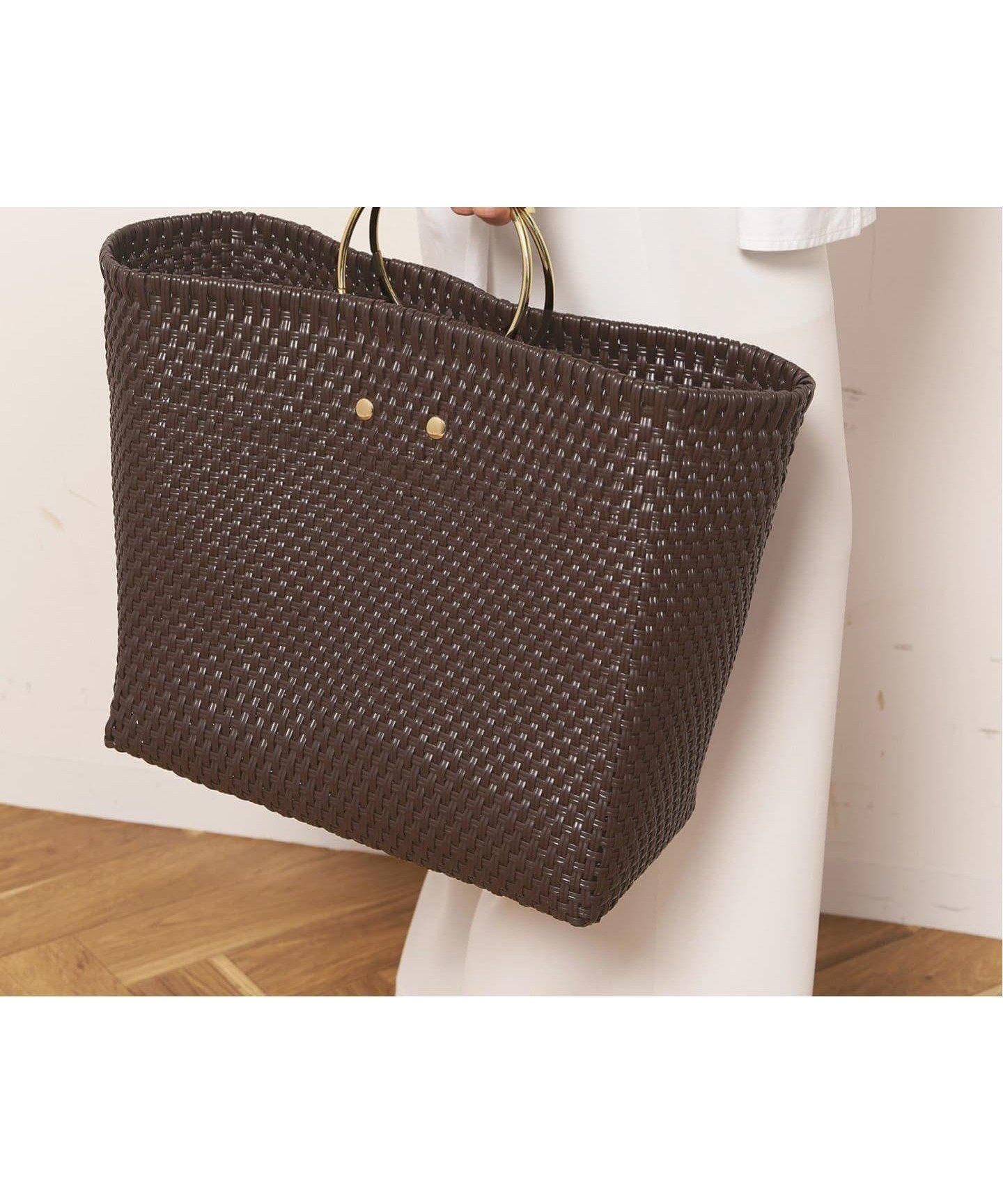 【エーピーストゥディオ/AP STUDIO】の*【VELETTO/ヴェレット】RING TOTE 人気、トレンドファッション・服の通販 founy(ファニー) 　ファッション　Fashion　レディースファッション　Fashion for Women　バッグ　Bags　トレンド　Trend, Trending Now　ラフィア　Raffia, Natural Straw　 other-1|ID: prp329100004603110 ipo3291000000032736398