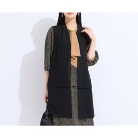 【リリアンビューティ/Liliane Burty】の【セットアップ対応】梨地ジョーゼットノーカラーベスト 人気、トレンドファッション・服の通販 founy(ファニー) ファッション Fashion レディースファッション Fashion for Women アウター Coat / Outerwear Collection トップス・カットソー Cut & Sew Tops ベスト&ジレ / 重ね着スタイル Vests & Gilets シンプル Simple, Minimal スマート Smart, Elegant スリット Slit, Slit Detail セットアップ Set-Up, Coordinated Outfit ベスト Vest, Waistcoat おすすめ Recommended / Our Picks 夏 Summer |ID:prp329100004603165