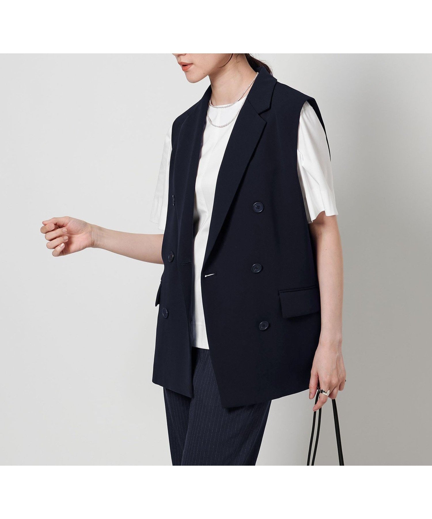 【ユナイテッドアローズ/UNITED ARROWS】のdrapy テーラード ベスト 人気、トレンドファッション・服の通販 founy(ファニー) 　ファッション　Fashion　レディースファッション　Fashion for Women　アウター　Coat / Outerwear Collection　トップス・カットソー　Cut & Sew Tops　ベスト&ジレ / 重ね着スタイル　Vests & Gilets　おすすめ　Recommended / Our Picks　インナー　Innerwear　カットソー　Cut and Sewn Top　シアー　Sheer, See-Through　ジャケット　Jacket, Outerwear　セットアップ　Set-Up, Coordinated Outfit　テーラード　Tailored, Tailored Fit　バランス　Balance, Style Balance　フラップ　Flap, Flap Pocket　ベスト　Vest, Waistcoat　ボックス　Boxy, Box Shape　ポケット　Pocket, Pocket Detail　ミドル　Middle Length, Mid Height　 other-1|ID: prp329100004603186 ipo3291000000032738032