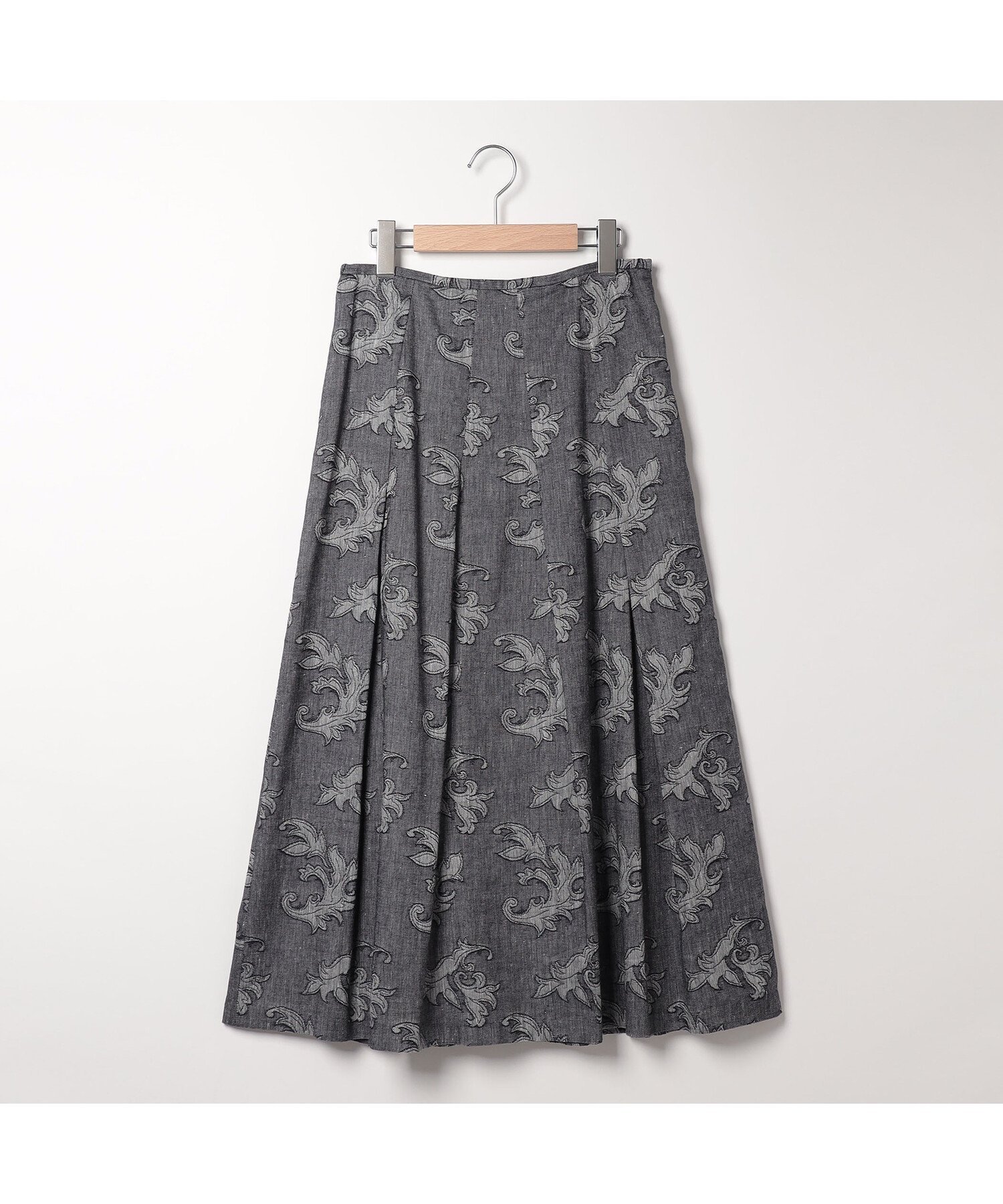 【スキャパ/SCAPA】のリネンコットンジャカードスカート インテリア・キッズ・メンズ・レディースファッション・服の通販 founy(ファニー) 　ファッション　Fashion　レディースファッション　Fashion for Women　スカート　Skirts　エレガント 上品　Elegant　ジャカード／ジャガード　Jacquard, Woven Pattern　ドレープ　Drape, Draping Fabric　フェミニン　Feminine, Girly　フレア　Flare, Flared　リネン　Linen, Linen Fabric　ロング　Long, Long-Length　ネイビー|ID: prp329100004603191 ipo3291000000032738091