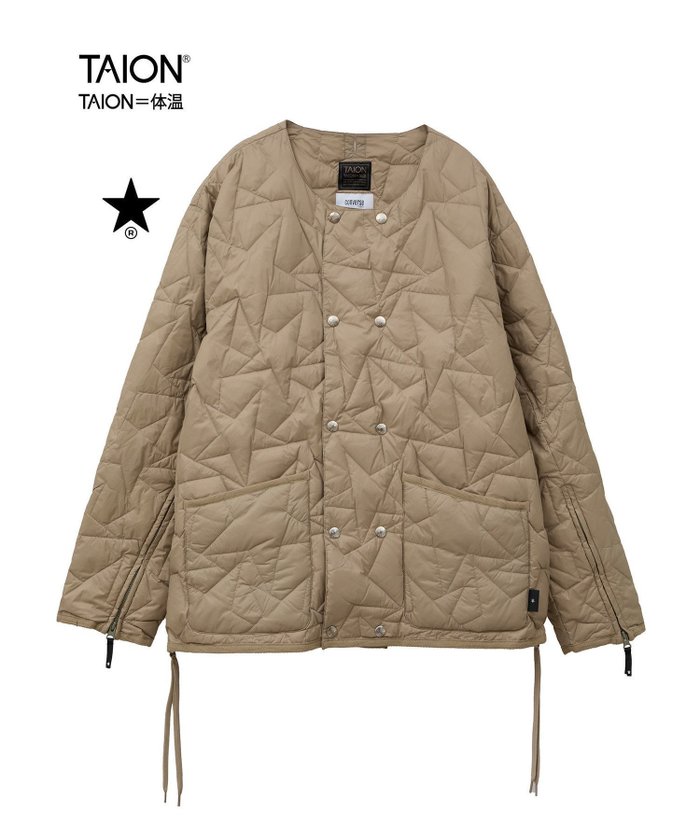 【コンバーストウキョウ/CONVERSE TOKYO】の【TAION】MILITARY STAR QUILTING JACKET(UNISEX) インテリア・キッズ・メンズ・レディースファッション・服の通販 founy(ファニー) https://founy.com/ ファッション Fashion レディースファッション Fashion for Women アウター Coat / Outerwear Collection レディースジャケット・軽アウター Jackets アウトドア Outdoor Clothing インナー Innerwear キルティング Quilted, Quilting クラシック Classic, Timeless Style コンパクト Compact, Small Size ジャケット Jacket, Outerwear スリット Slit, Slit Detail ダウン Down, Puffer ダブル Double, Double-Breasted パーカー Hoodie, Parka フィット Fit, Slim Fit ボトム Bottoms, Lower Wear ポケット Pocket, Pocket Detail 別注 Limited Edition, Custom Order 羽織 Haori, Light Jacket ミリタリー Military, Army Style モチーフ Motif, Design Theme ユニセックス Unisex, Genderless リップ Lip, Lip Motif レース Lace, Lace Fabric ロング Long, Long-Length 旅行 Travel |ID: prp329100004603246 ipo3291000000032739617
