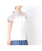【ローラアシュレイ/LAURA ASHLEY】の【接触冷感/コットン100%】ローズモア柄 ラインTシャツ 人気、トレンドファッション・服の通販 founy(ファニー) ファッション Fashion レディースファッション Fashion for Women トップス・カットソー Cut & Sew Tops シャツ・ブラウス・オフィスカジュアル Elegant Blouses & Button-Ups ロングTシャツ・Tシャツ Longline T-Shirts & Tees おすすめ Recommended / Our Picks プリント Print, Printed Pattern 人気 Popular, Best Seller thumbnail ホワイト|ID: prp329100004603272 ipo3291000000032740740