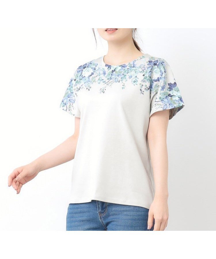 【ローラアシュレイ/LAURA ASHLEY】の【接触冷感/コットン100%】ローズモア柄 ラインTシャツ インテリア・キッズ・メンズ・レディースファッション・服の通販 founy(ファニー) 　ファッション　Fashion　レディースファッション　Fashion for Women　トップス・カットソー　Cut & Sew Tops　シャツ・ブラウス・オフィスカジュアル　Elegant Blouses & Button-Ups　ロングTシャツ・Tシャツ　Longline T-Shirts & Tees　おすすめ　Recommended / Our Picks　プリント　Print, Printed Pattern　人気　Popular, Best Seller　グレー|ID: prp329100004603272 ipo3291000000032740743