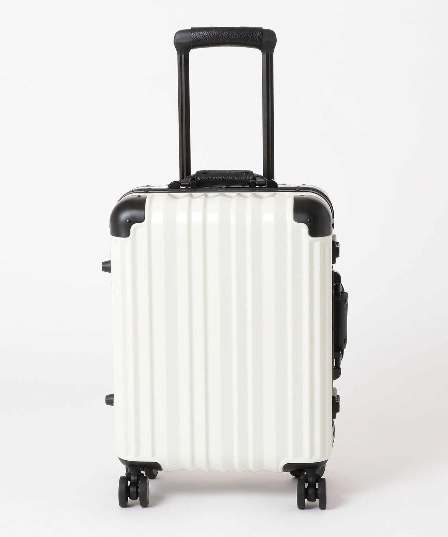 【ビューティ&ユース ユナイテッドアローズ/BEAUTY&YOUTH / UNITED ARROWS / MEN】の【別注】 RICARDO WHITE BLACK 19inc/37L/キャリーケース インテリア・キッズ・メンズ・レディースファッション・服の通販 founy(ファニー) 　ファッション　Fashion　メンズファッション　Fashion for Men　カリフォルニア　California, Cali Style　シンプル　Simple, Minimal　トラベル　Travel, Travel Gear　トレンド　Trend, Trending Now　別注　Limited Edition, Custom Order　モノトーン　Monotone, Black and White　スーツケース キャリーケース　Suitcase / Carry Case　WHITE|ID: prp329100004603333 ipo3291000000032742672