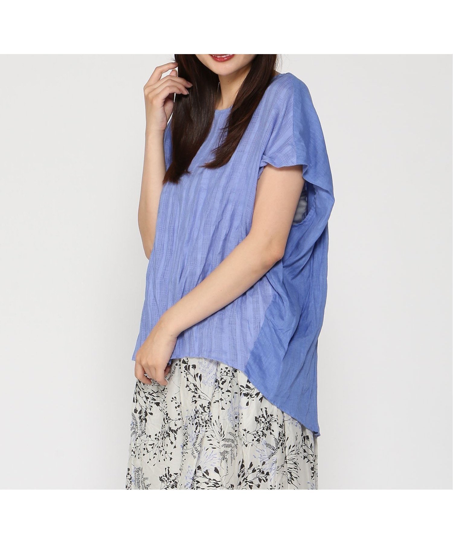 【パドカレ/pas de calais】のブラウス インテリア・キッズ・メンズ・レディースファッション・服の通販 founy(ファニー) 　ファッション　Fashion　レディースファッション　Fashion for Women　トップス・カットソー　Cut & Sew Tops　シャツ・ブラウス・オフィスカジュアル　Elegant Blouses & Button-Ups　フォルム　Silhouette, Form　ベーシック　Basic, Essential　ブルー|ID: prp329100004603372 ipo3291000000032743238