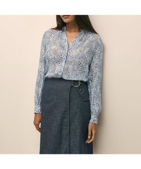 【ブルックス ブラザーズ/Brooks Brothers】のシフォン ウォーターカラープリント ブラウス 人気、トレンドファッション・服の通販 founy(ファニー) ファッション Fashion レディースファッション Fashion for Women トップス・カットソー Cut & Sew Tops シャツ・ブラウス・オフィスカジュアル Elegant Blouses & Button-Ups シフォン Chiffon, Lightweight Fabric シンプル Simple, Minimal フロント Front, Front Design プリント Print, Printed Pattern モチーフ Motif, Design Theme 長袖 Long Sleeve, Full Sleeve |ID:prp329100004603389
