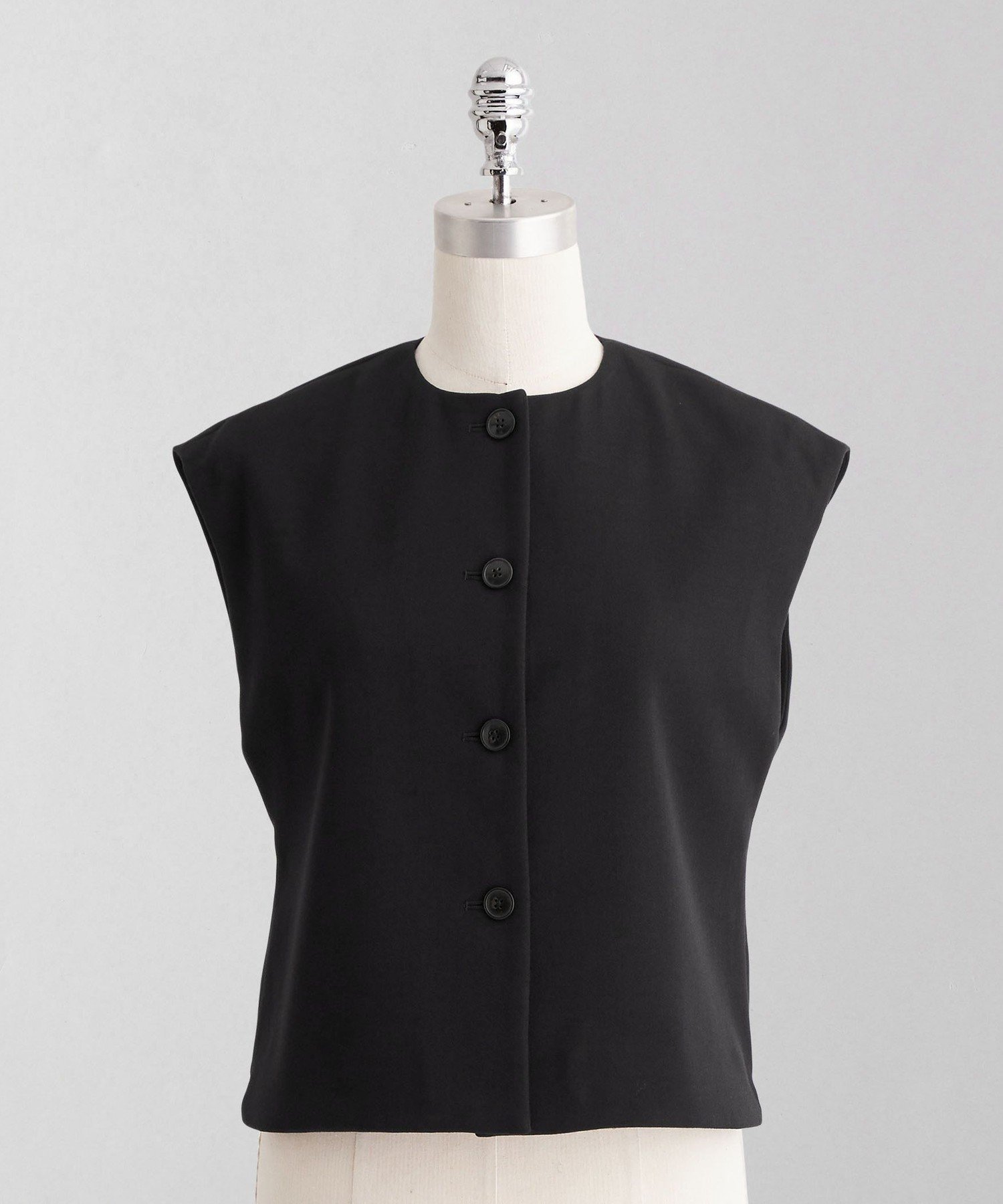 【その他のブランド/Other】のLOEFF TW キャバリー ベスト インテリア・キッズ・メンズ・レディースファッション・服の通販 founy(ファニー) 　ファッション　Fashion　レディースファッション　Fashion for Women　アウター　Coat / Outerwear Collection　トップス・カットソー　Cut & Sew Tops　ベスト&ジレ / 重ね着スタイル　Vests & Gilets　おすすめ　Recommended / Our Picks　なめらか　Smooth, Silky Texture　クロップド　Cropped, Short Length　ショルダー　Shoulder, Shoulder Strap　スマート　Smart, Elegant　セットアップ　Set-Up, Coordinated Outfit　ダブル　Double, Double-Breasted　バランス　Balance, Style Balance　フィット　Fit, Slim Fit　ベスト　Vest, Waistcoat　BLACK|ID: prp329100004603390 ipo3291000000032743633