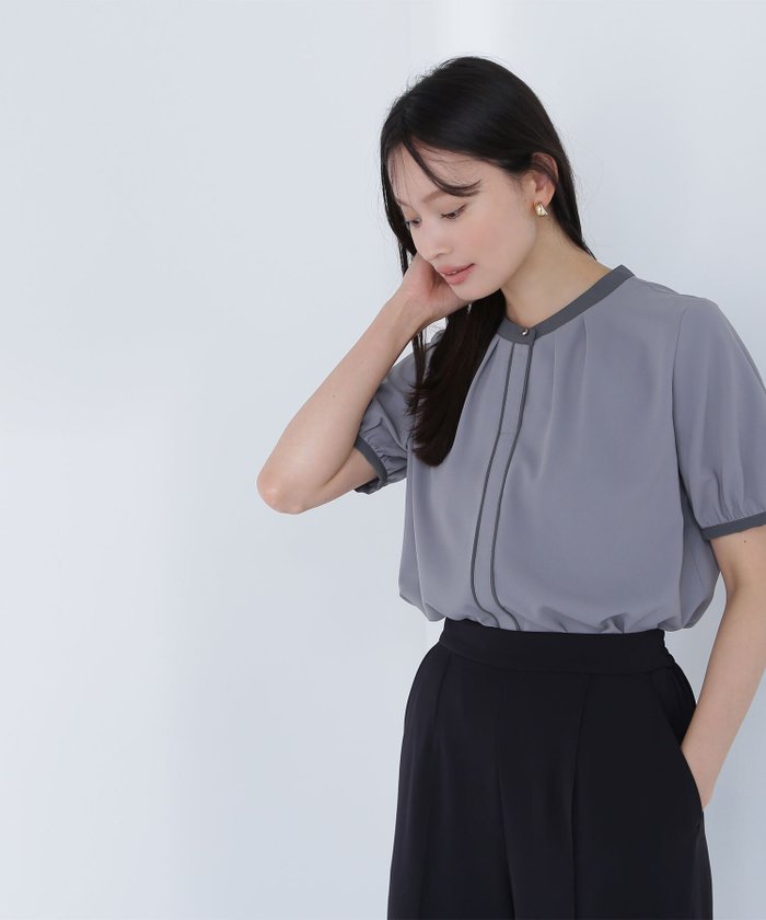 【ナチュラル ビューティー ベーシック/NATURAL BEAUTY BASIC】のバイカラートリミングブラウス インテリア・キッズ・メンズ・レディースファッション・服の通販 founy(ファニー) https://founy.com/ ファッション Fashion レディースファッション Fashion for Women トップス・カットソー Cut & Sew Tops シャツ・ブラウス・オフィスカジュアル Elegant Blouses & Button-Ups ジョーゼット Georgette, Semi-Sheer Fabric スリーブ Sleeve, Long Sleeve / Short Sleeve フロント Front, Front Design エレガント 上品 Elegant |ID: prp329100004603391 ipo3291000000032743656