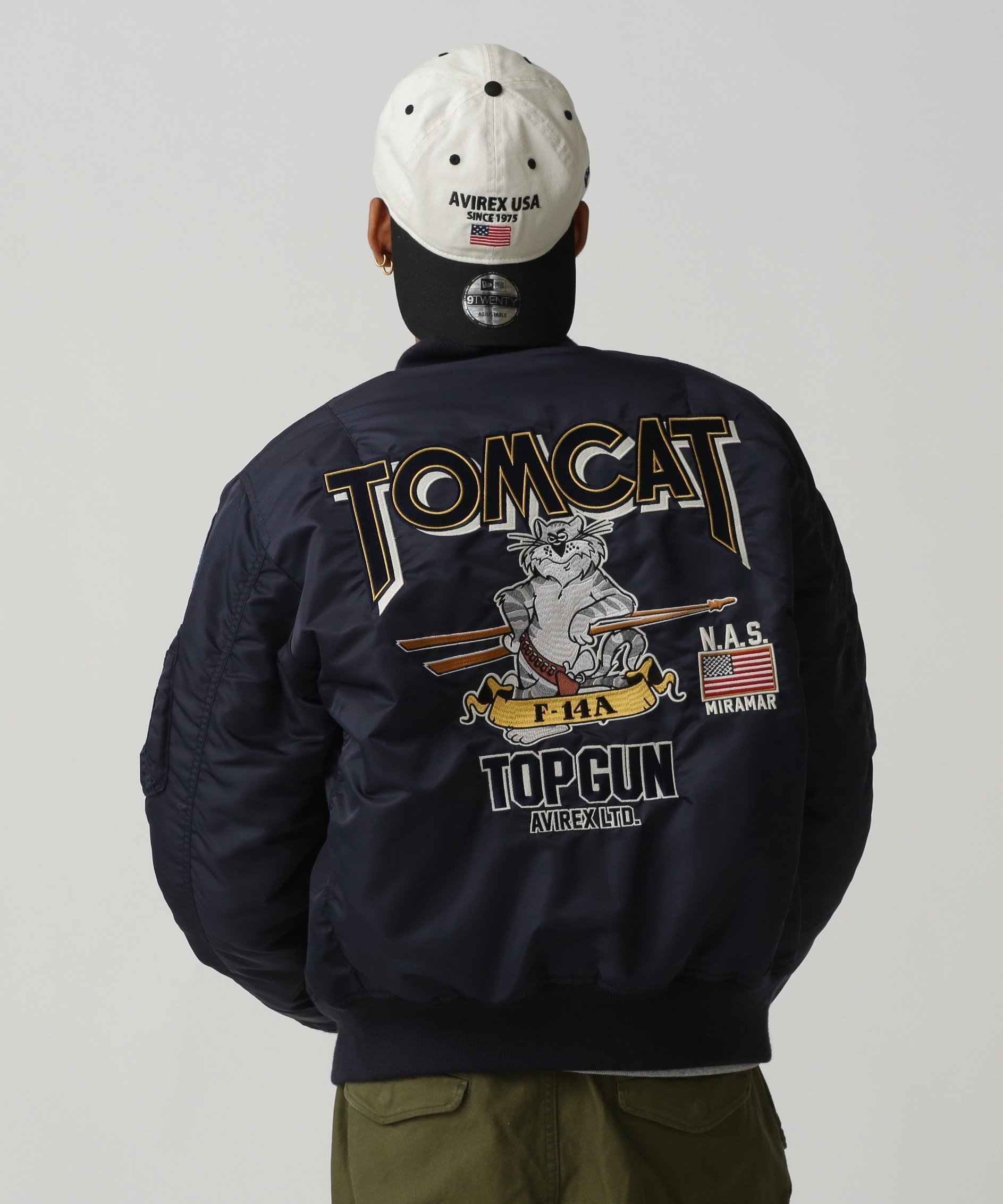 【アヴィレックス/AVIREX / MEN】のTOMCAT MA-1 / トムキャット MA-1 インテリア・キッズ・メンズ・レディースファッション・服の通販 founy(ファニー) 　ファッション　Fashion　メンズファッション　Fashion for Men　グラフィック　Graphic, Graphic Design　ジャケット　Jacket, Outerwear　定番　Standard, Basic Item　フラップ　Flap, Flap Pocket　ポケット　Pocket, Pocket Detail　ミリタリー　Military, Army Style　モチーフ　Motif, Design Theme　ループ　Loop, Loop Knit　ロイヤル|ID: prp329100004603407 ipo3291000000032744014