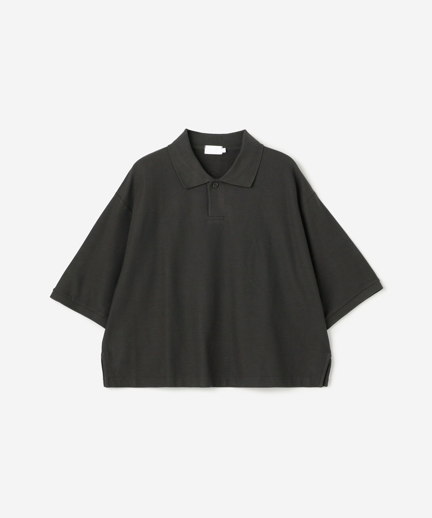【ビショップ/Bshop】のコットンピケ ショートポロシャツ WOMEN インテリア・キッズ・メンズ・レディースファッション・服の通販 founy(ファニー) 　ファッション　Fashion　レディースファッション　Fashion for Women　トップス・カットソー　Cut & Sew Tops　シャツ・ブラウス・オフィスカジュアル　Elegant Blouses & Button-Ups　ポロシャツ・きれいめカジュアル　Smart-Casual Polo Tops　ショート　Short, Short Length　ストレッチ　Stretch, Stretchy Fabric　バランス　Balance, Style Balance　ポロシャツ　Polo Shirt, Collared Tee　ワイド　Wide, Wide Fit　半袖　Short Sleeve, Half Sleeve　BLACK|ID: prp329100004603421 ipo3291000000032744435