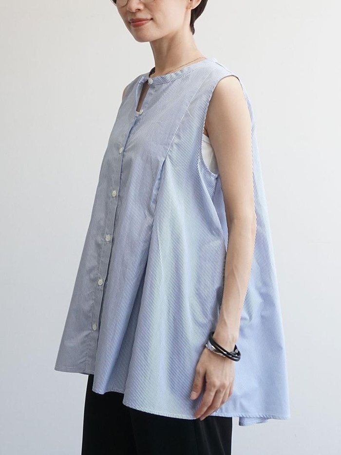 【ファッシュフレン/FASHFREN】のシャープタックノースリーブシャツ インテリア・キッズ・メンズ・レディースファッション・服の通販 founy(ファニー) https://founy.com/ ファッション Fashion レディースファッション Fashion for Women トップス・カットソー Cut & Sew Tops キャミソール&ノースリーブ Camisoles & Sleeveless Tops シャツ・ブラウス・オフィスカジュアル Elegant Blouses & Button-Ups ギャザー Gathered, Ruffled クール Cool, Chic ノースリーブ Sleeveless, No-Sleeve |ID: prp329100004603439 ipo3291000000032744620