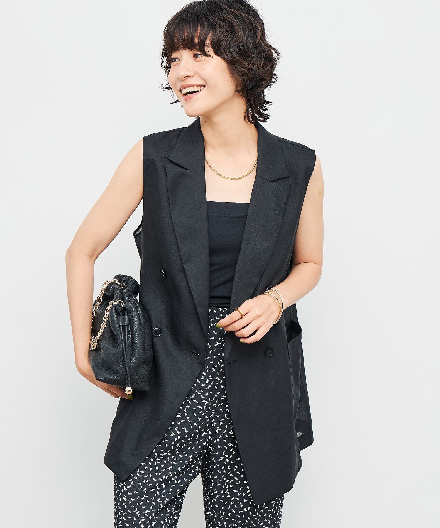 【ノーリーズ/NOLLEY'S】のリネン風シアージレ インテリア・キッズ・メンズ・レディースファッション・服の通販 founy(ファニー) 　ファッション　Fashion　レディースファッション　Fashion for Women　アウター　Coat / Outerwear Collection　トップス・カットソー　Cut & Sew Tops　ベスト&ジレ / 重ね着スタイル　Vests & Gilets　2025年　2025　2025-2026秋冬・A/W　Autumn/Winter 2025–26 AW25–26　おすすめ　Recommended / Our Picks　シアー　Sheer, See-Through　リネン　Linen, Linen Fabric　夏　Summer　ブラック|ID: prp329100004603441 ipo3291000000032744656