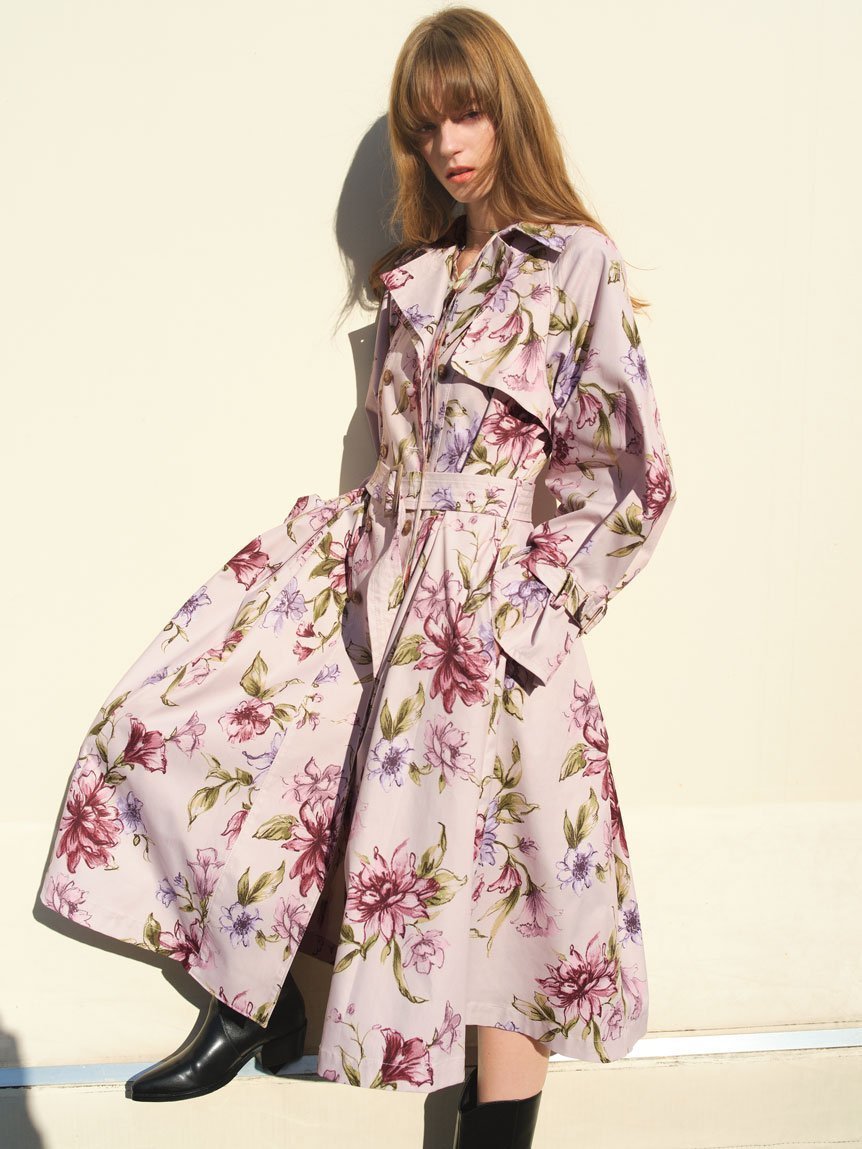 【スナイデル/SNIDEL】のフラワードレストレンチコート 人気、トレンドファッション・服の通販 founy(ファニー) 　ファッション　Fashion　レディースファッション　Fashion for Women　アウター　Coat / Outerwear Collection　コート・ロングコート・ピーコート　Long Coats, Peacoats & More　トレンチコート / 春秋の定番アウター　Trench Coats　ワンピース　Dresses　フォーマル・パーティードレス・結婚式用ドレス　Elegant & Casual Dresses　今季　This Season, Current Season　トレンチ　Trench, Trench Coat　トレンド　Trend, Trending Now　フラワー　Flower, Floral　プリント　Print, Printed Pattern　リボン　Ribbon, Bow　ロマンティック　Romantic, Feminine Style　 other-1|ID: prp329100004603456 ipo3291000000032744898