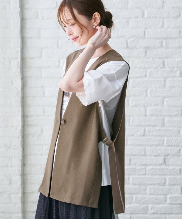 【イッカ/ikka】のドライタッチサイドスリットジレ インテリア・キッズ・メンズ・レディースファッション・服の通販 founy(ファニー) https://founy.com/ ファッション Fashion レディースファッション Fashion for Women アウター Coat / Outerwear Collection トップス・カットソー Cut & Sew Tops ベスト&ジレ / 重ね着スタイル Vests & Gilets スリット Slit, Slit Detail ロング Long, Long-Length ワイド Wide, Wide Fit 夏 Summer 秋 Autumn |ID: prp329100004603457 ipo3291000000032744920
