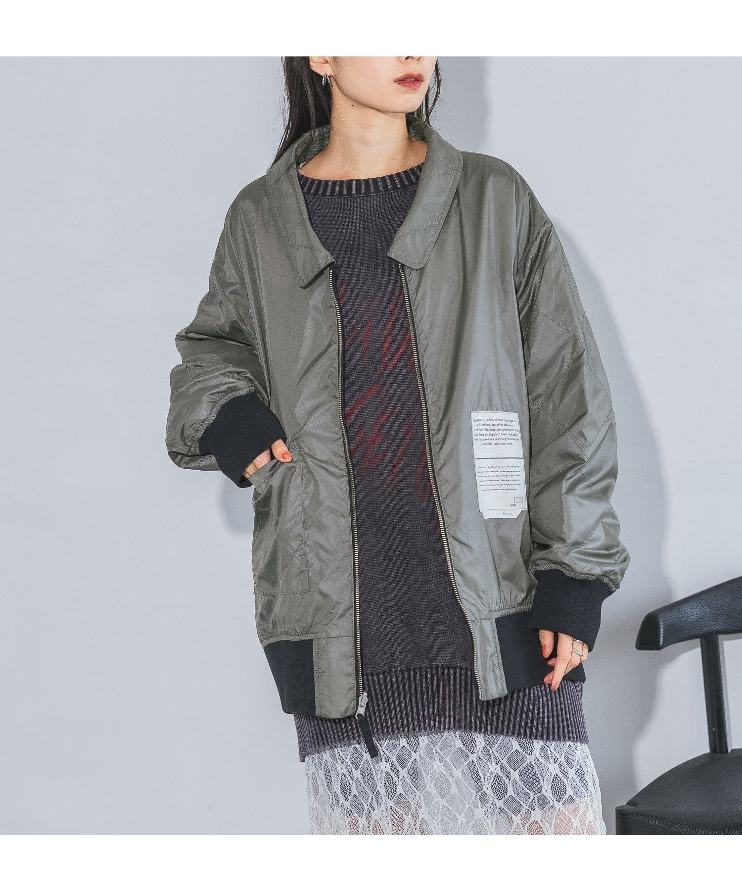 【ジーナシス/JEANASiS】のリバーシブルフライトジャケット インテリア・キッズ・メンズ・レディースファッション・服の通販 founy(ファニー) 　ファッション　Fashion　レディースファッション　Fashion for Women　アウター　Coat / Outerwear Collection　レディースジャケット・軽アウター　Jackets　インナー　Innerwear　ヴィンテージ　Vintage Style　春　Spring　コーティング　Coating, Coated Finish　ショート　Short, Short Length　ジャケット　Jacket, Outerwear　ストーン　Stone, Gem-Like　とろみ　Fluid, Flowy Fabric　デニム　Denim, Jeans Material　ブリーチ　Bleach, Washed Finish　プリント　Print, Printed Pattern　ベーシック　Basic, Essential　ボトム　Bottoms, Lower Wear　ミリタリー　Military, Army Style　リバーシブル　Reversible, Two-Sided　レース　Lace, Lace Fabric　冬　Winter / This Winter　おすすめ　Recommended / Our Picks　ブラック系その他|ID: prp329100004603621 ipo3291000000032747882
