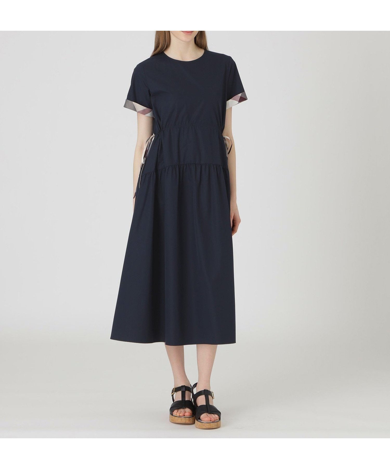 【ブルーレーベル クレストブリッジ/BLUE LABEL CRESTBRIDGE】のストレッチプルーフクロスパーシャルドレス インテリア・キッズ・メンズ・レディースファッション・服の通販 founy(ファニー) 　ファッション　Fashion　レディースファッション　Fashion for Women　ワンピース　Dresses　フォーマル・パーティードレス・結婚式用ドレス　Elegant & Casual Dresses　おすすめ　Recommended / Our Picks　ギャザー　Gathered, Ruffled　サンダル　Sandals, Summer Shoes　シューズ　Shoes, Footwear　スニーカー　Sneakers, Trainers　チェック　Check, Plaid, Tartan　ドレス　Dress, One-Piece　リボン　Ribbon, Bow　ネイビー|ID: prp329100004603819 ipo3291000000032751822