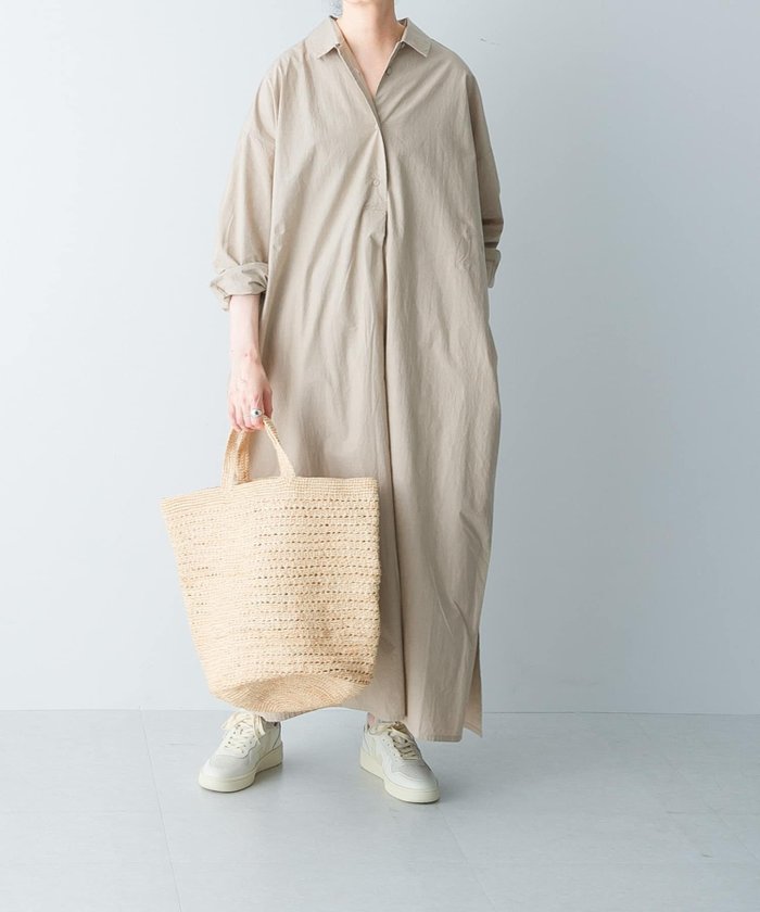 【かぐれ/kagure / URBAN RESEARCH】の『2サイズ展開』コットンシルクシャツワンピース インテリア・キッズ・メンズ・レディースファッション・服の通販 founy(ファニー) https://founy.com/ ファッション Fashion レディースファッション Fashion for Women ワンピース Dresses シャツワンピース / 1枚で着映えコーデ Shirt Dresses 2025年 2025 2025春夏・S/S Spring/Summer 2025 SS25 コンパクト Compact, Small Size シルク Silk, 100% Silk シンプル Simple, Minimal ストレート Straight, Straight Cut スリット Slit, Slit Detail ベスト Vest, Waistcoat ポケット Pocket, Pocket Detail ロング Long, Long-Length 夏 Summer S/S・春夏 SS, Spring/Summer, Warm Season |ID: prp329100004603848 ipo3291000000032752290