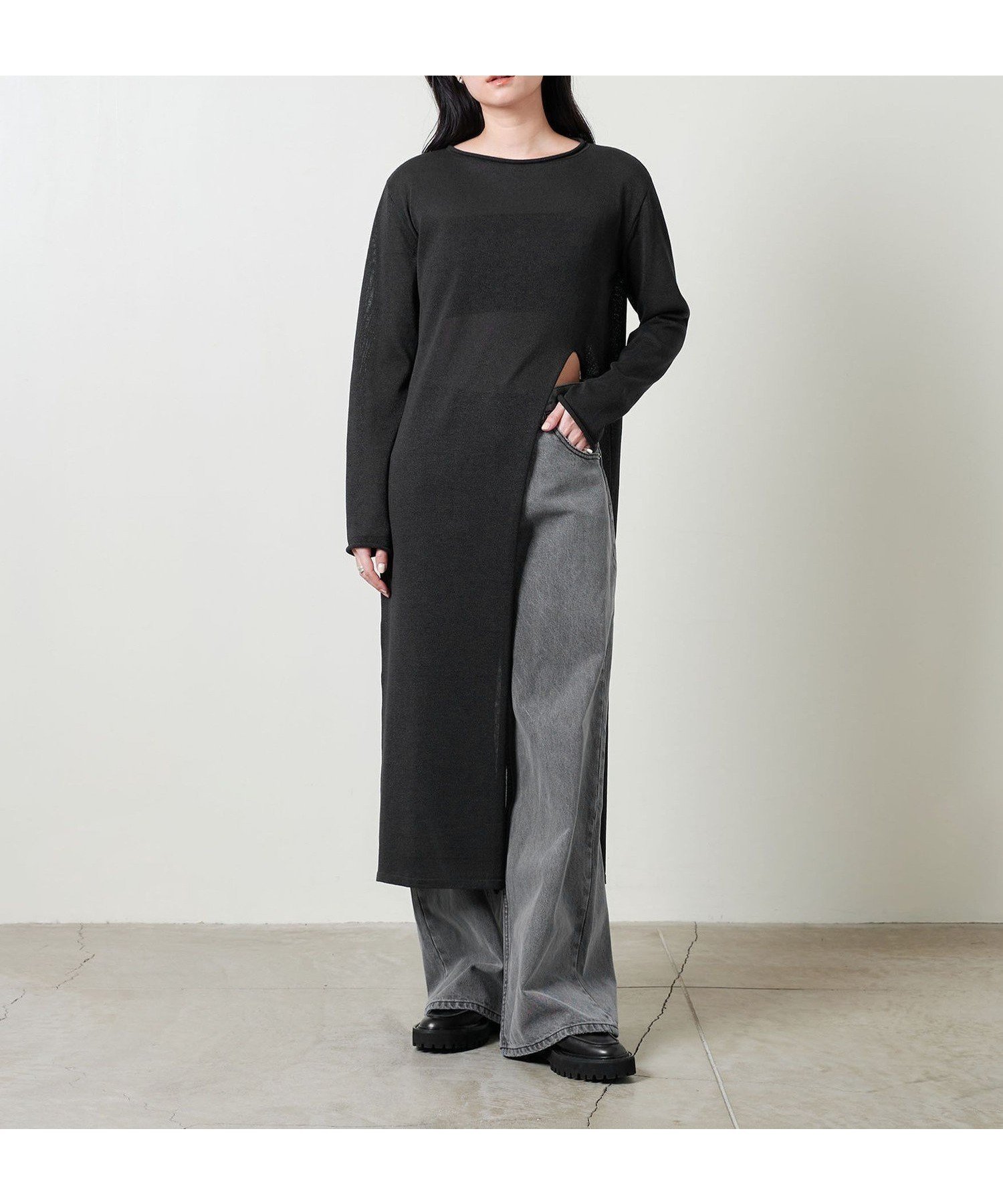 【ユナイテッドアローズ/UNITED ARROWS】のMARW UNITED ARROWS ペーパー スリット ワンピース インテリア・キッズ・メンズ・レディースファッション・服の通販 founy(ファニー) 　ファッション　Fashion　レディースファッション　Fashion for Women　ワンピース　Dresses　スリット　Slit, Slit Detail　トレンド　Trend, Trending Now　人気　Popular, Best Seller　バランス　Balance, Style Balance　フロント　Front, Front Design　ペーパー　Paper, Kraft Paper　ボトム　Bottoms, Lower Wear　ポケット　Pocket, Pocket Detail　ビジネス 仕事 通勤　Business / Work / Commuting　BLACK|ID: prp329100004603888 ipo3291000000032752813