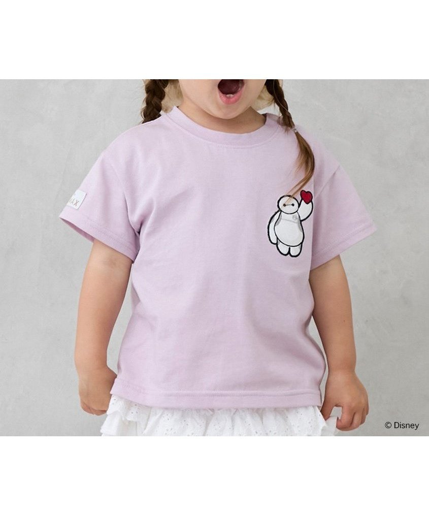 【その他のブランド/Other】の【Disney】ベイマックス/半袖Tシャツ インテリア・キッズ・メンズ・レディースファッション・服の通販 founy(ファニー) 　ファッション　Fashion　キッズファッション　Fashion for Kids　おすすめ　Recommended / Our Picks　スニーカー　Sneakers, Trainers　デニム　Denim, Jeans Material　ポケット　Pocket, Pocket Detail　半袖　Short Sleeve, Half Sleeve　ライト ピンク|ID: prp329100004603971 ipo3291000000032754218