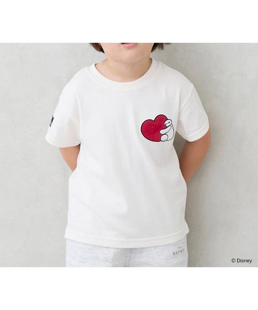 【その他のブランド/Other】の【Disney】ベイマックス/半袖Tシャツ インテリア・キッズ・メンズ・レディースファッション・服の通販 founy(ファニー) 　ファッション　Fashion　キッズファッション　Fashion for Kids　おすすめ　Recommended / Our Picks　スニーカー　Sneakers, Trainers　デニム　Denim, Jeans Material　ポケット　Pocket, Pocket Detail　半袖　Short Sleeve, Half Sleeve　アイボリー|ID: prp329100004603971 ipo3291000000032754219