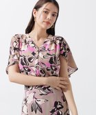 【ピンキーアンドダイアン/Pinky&Dianne】のフラワーラインプリントVネックケープブラウス 人気、トレンドファッション・服の通販 founy(ファニー) ファッション Fashion レディースファッション Fashion for Women トップス・カットソー Cut & Sew Tops シャツ・ブラウス・オフィスカジュアル Elegant Blouses & Button-Ups Vネックトップス V-Neck Tops / V-Cut Neckline Shirts おすすめ Recommended / Our Picks エレガント 上品 Elegant スタンダード Standard, Basic ストレッチ Stretch, Stretchy Fabric スリーブ Sleeve, Long Sleeve / Short Sleeve フラワー Flower, Floral プリント Print, Printed Pattern thumbnail ベージュ1|ID: prp329100004603985 ipo3291000000032754411