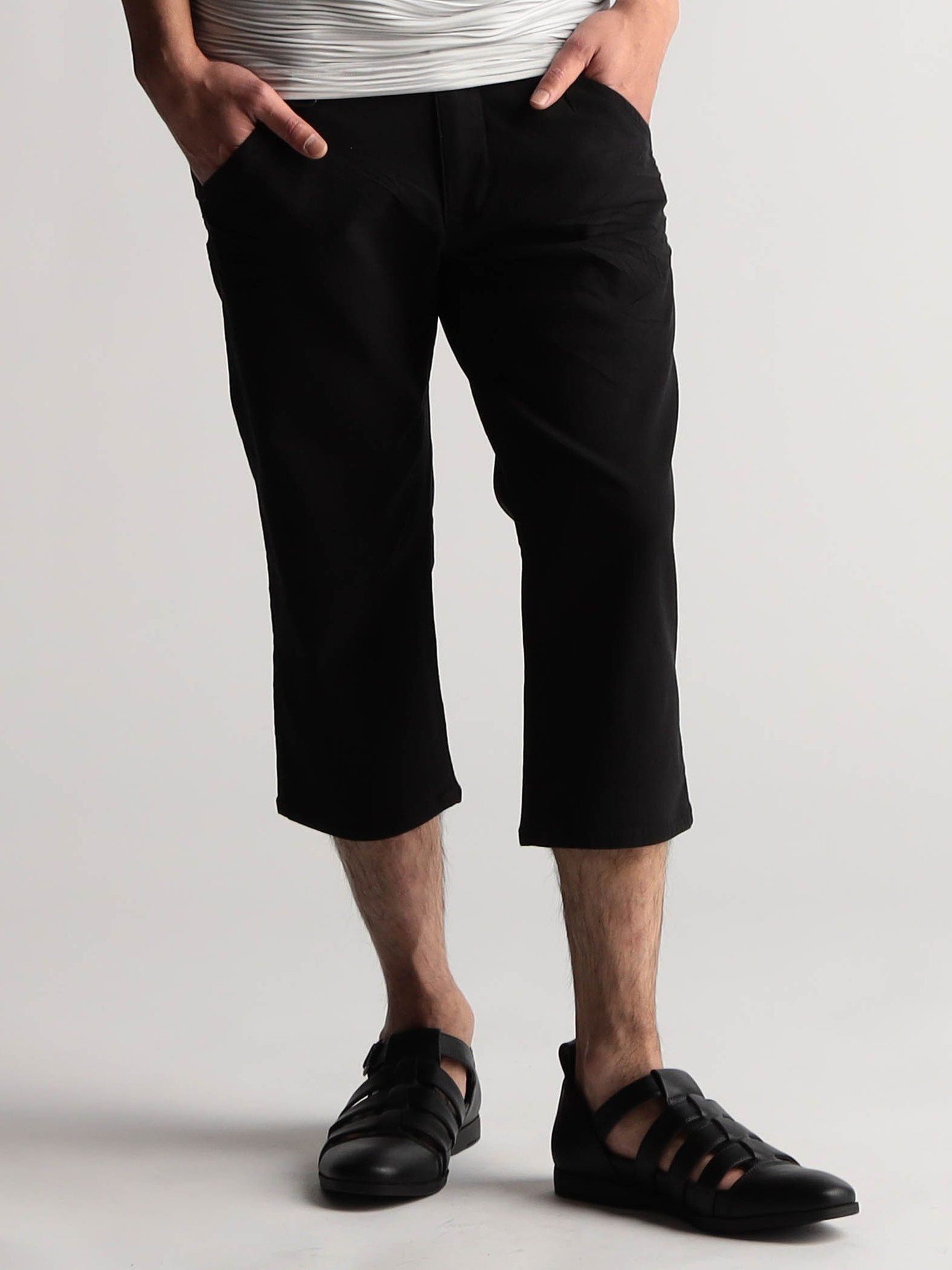 【ニコル/NICOLE / MEN】のガムストレッチヘリンボン クロップドパンツ インテリア・キッズ・メンズ・レディースファッション・服の通販 founy(ファニー) 　ファッション　Fashion　メンズファッション　Fashion for Men　ボトムス　Bottoms　コイン　Coin, Coin Design　シャンブレー　Chambray, Denim-Like Fabric　シンプル　Simple, Minimal　ストレッチ　Stretch, Stretchy Fabric　テーパード　Tapered, Tapered Pants　定番　Standard, Basic Item　ポケット　Pocket, Pocket Detail　無地　Plain, Solid Color　夏　Summer　49ブラック|ID: prp329100004604046 ipo3291000000032755276