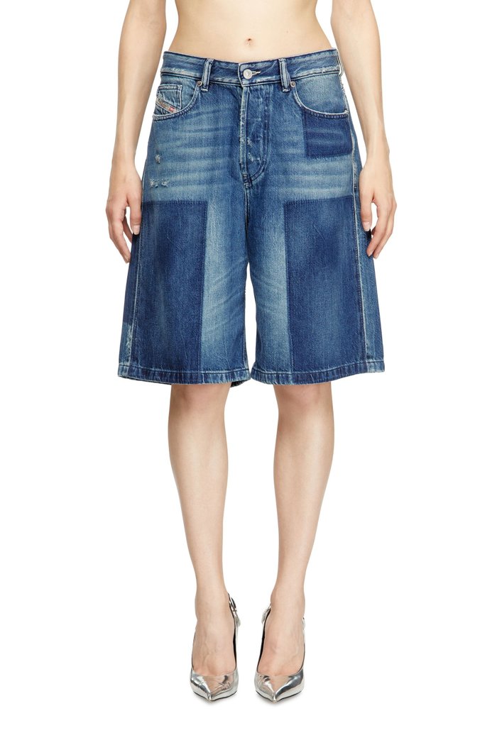 【ディーゼル/DIESEL】のウィメンズ デニムショートパンツ DE-SIRE-SHORT インテリア・キッズ・メンズ・レディースファッション・服の通販 founy(ファニー) https://founy.com/ ファッション Fashion レディースファッション Fashion for Women パンツ Pants & Trousers ショートパンツ・ハーフパンツ High-Waisted & Relaxed Shorts シンプル Simple, Minimal デニム Denim, Jeans Material パッチ Patch, Appliqué フィット Fit, Slim Fit リラックス Relax, Relaxed Fit |ID: prp329100004604081 ipo3291000000032755650