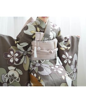 【ウタタネ/utatane / KIDS】のひよこ商店 七五三 着物 7歳 女の子 四つ身 着物セット ブラウンねじり梅 人気、トレンドファッション・服の通販 founy(ファニー) ファッション Fashion キッズファッション Fashion for Kids |ID:prp329100004604316