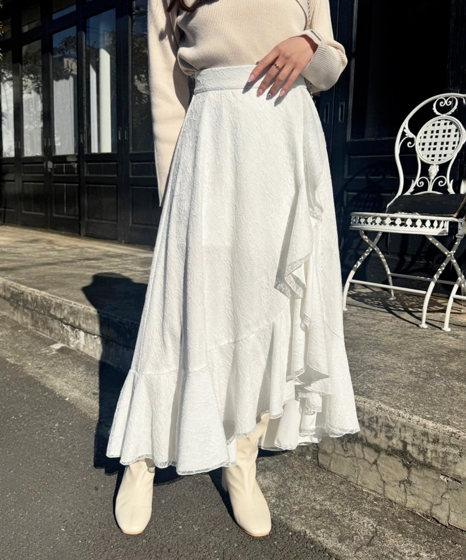【ナイスクラップ/NICE CLAUP】のアシンメトリーアソートスカート インテリア・キッズ・メンズ・レディースファッション・服の通販 founy(ファニー) 　ファッション　Fashion　レディースファッション　Fashion for Women　スカート　Skirts　おすすめ　Recommended / Our Picks　カットソー　Cut and Sewn Top　コンパクト　Compact, Small Size　スニーカー　Sneakers, Trainers　フェミニン　Feminine, Girly　フレア　Flare, Flared　ホワイト|ID: prp329100004604321 ipo3291000000032761290