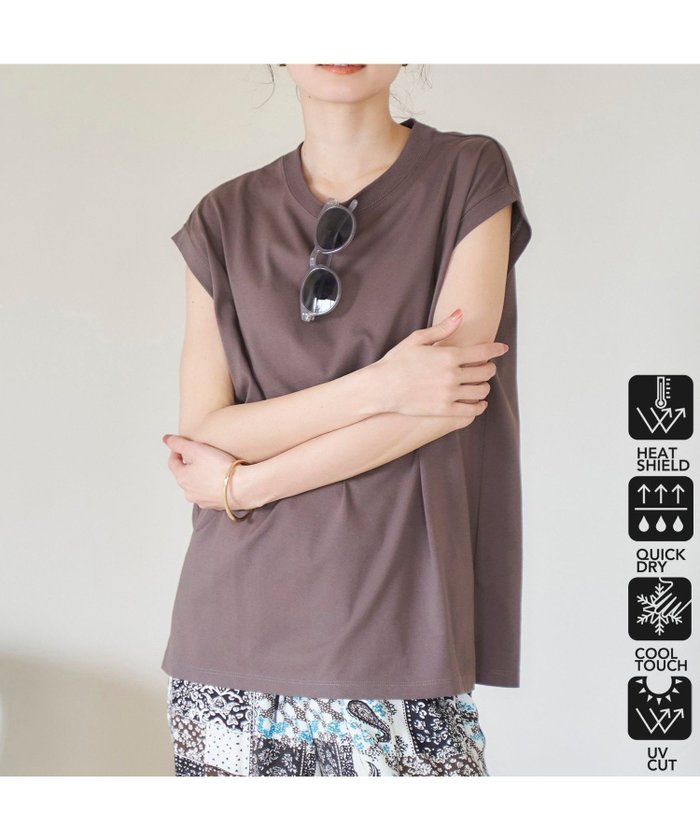 【コーエン/COEN】の【UVカット/接触冷感】WELLTECT USA ノースリーブTシャツ インテリア・キッズ・メンズ・レディースファッション・服の通販 founy(ファニー) https://founy.com/ ファッション Fashion レディースファッション Fashion for Women トップス・カットソー Cut & Sew Tops キャミソール&ノースリーブ Camisoles & Sleeveless Tops シャツ・ブラウス・オフィスカジュアル Elegant Blouses & Button-Ups ロングTシャツ・Tシャツ Longline T-Shirts & Tees おすすめ Recommended / Our Picks シンプル Simple, Minimal ノースリーブ Sleeveless, No-Sleeve 吸水 Absorbent, Quick-Dry 夏 Summer |ID: prp329100004604420 ipo3291000000032763110