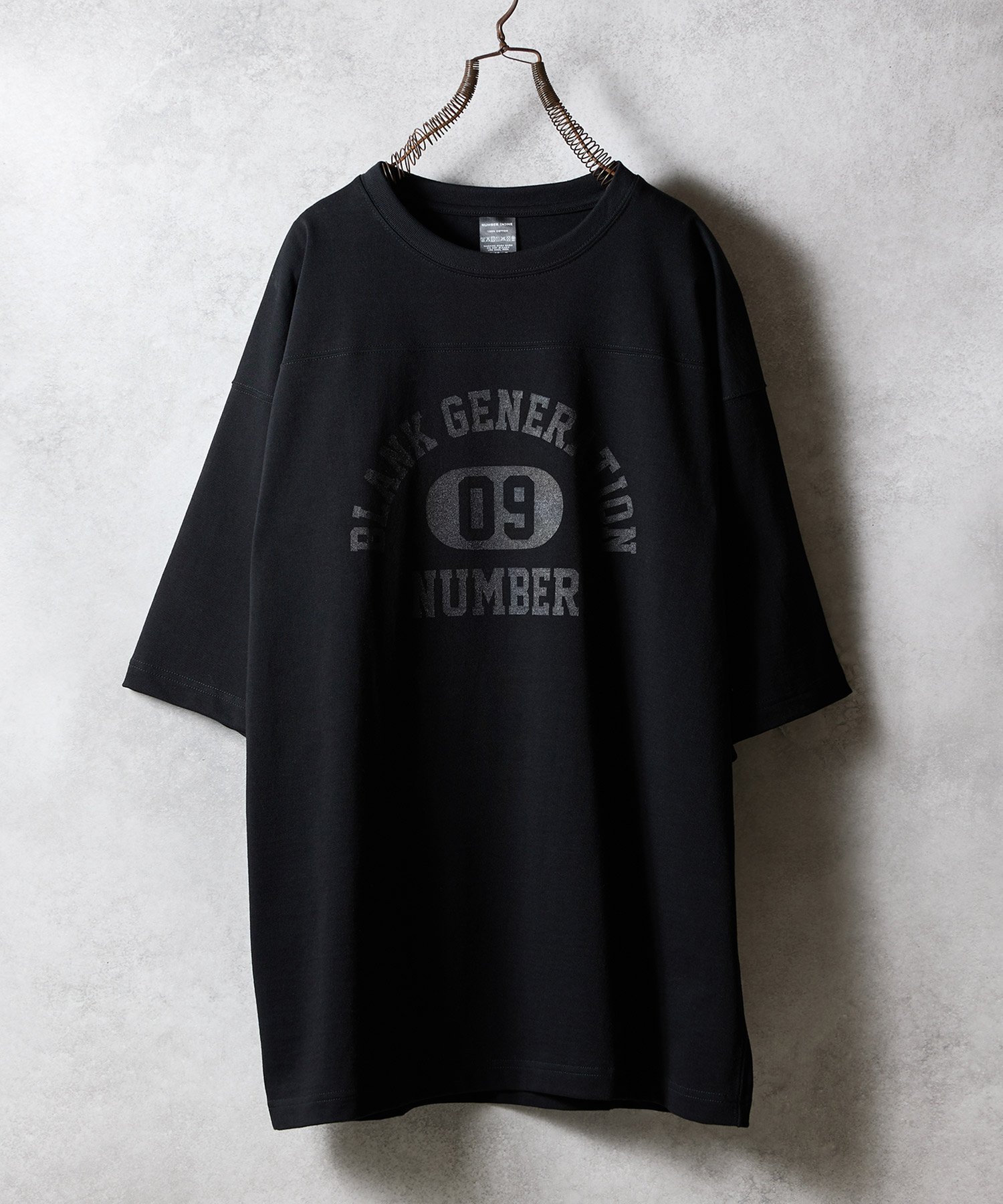 【ナンバー/Number】のHEAVY COTTON FOOTBALL T-SHIRT 人気、トレンドファッション・服の通販 founy(ファニー) 　ファッション　Fashion　レディースファッション　Fashion for Women　トップス・カットソー　Cut & Sew Tops　シャツ・ブラウス・オフィスカジュアル　Elegant Blouses & Button-Ups　ロングTシャツ・Tシャツ　Longline T-Shirts & Tees　グラフィック　Graphic, Graphic Design　スラックス　Slacks, Dress Pants　スリム　Slim, Slim Fit　セットアップ　Set-Up, Coordinated Outfit　トレンド　Trend, Trending Now　定番　Standard, Basic Item　長袖　Long Sleeve, Full Sleeve　バランス　Balance, Style Balance　ミックス　Mix, Mixed Style　ヨーク　Yoke, Yoke Design　ワイド　Wide, Wide Fit　A/W・秋冬　Autumn/Winter　S/S・春夏　SS, Spring/Summer, Warm Season　おすすめ　Recommended / Our Picks　夏　Summer　 other-1|ID: prp329100004604515 ipo3291000000032764471