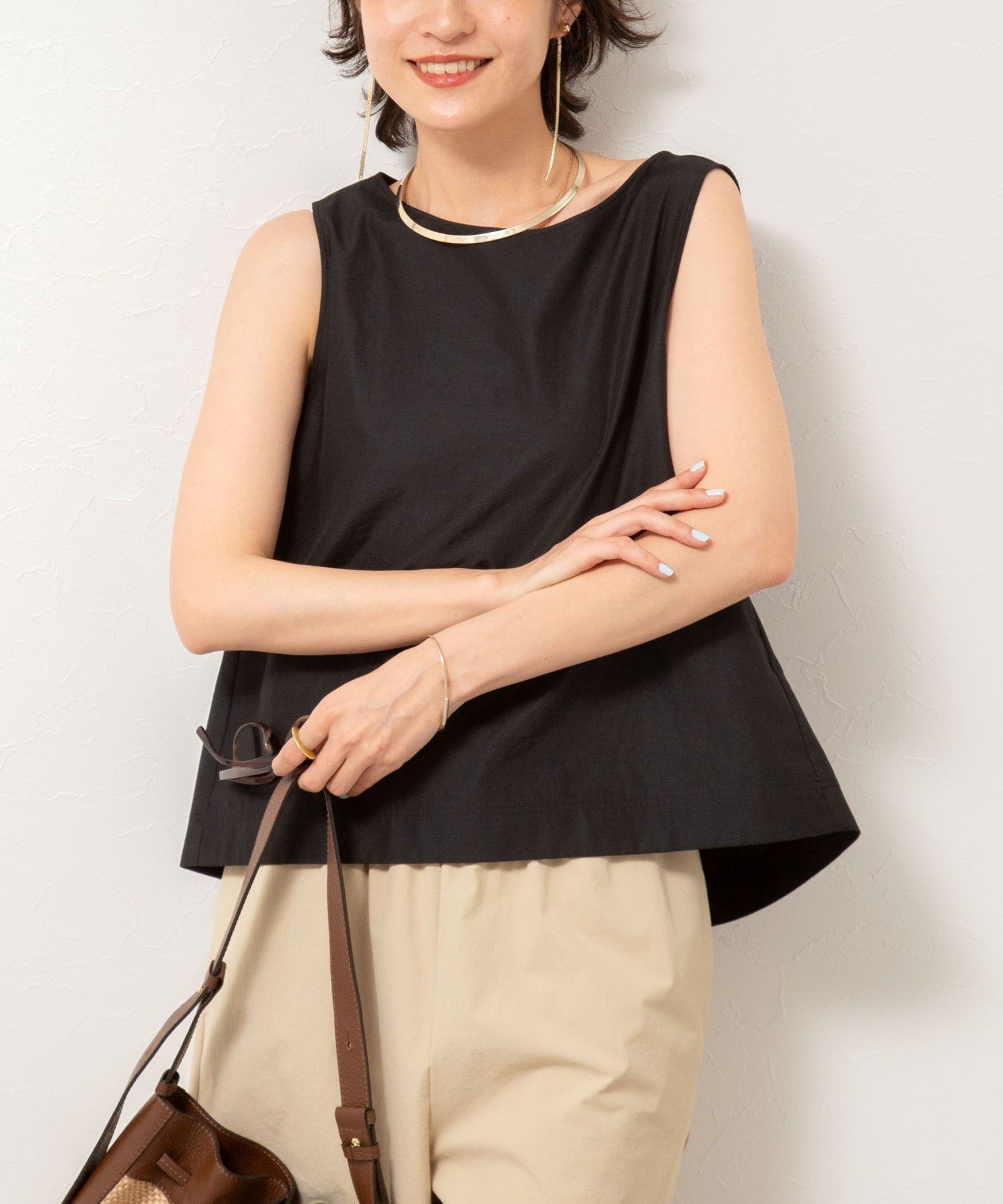 【ノーリーズ/NOLLEY'S】のエクセルテックタンブラーノースリーブブラウス インテリア・キッズ・メンズ・レディースファッション・服の通販 founy(ファニー) 　ファッション　Fashion　レディースファッション　Fashion for Women　トップス・カットソー　Cut & Sew Tops　キャミソール&ノースリーブ　Camisoles & Sleeveless Tops　シャツ・ブラウス・オフィスカジュアル　Elegant Blouses & Button-Ups　2025年　2025　2025春夏・S/S　Spring/Summer 2025 SS25　おすすめ　Recommended / Our Picks　インナー　Innerwear　シンプル　Simple, Minimal　ブラック|ID: prp329100004604578 ipo3291000000032765514