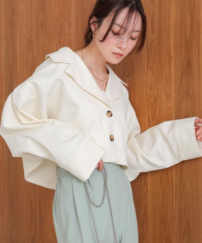 【バブ ブージュルード/Bab Bou Jeloud】のルーズショートトレンチジャケット インテリア・キッズ・メンズ・レディースファッション・服の通販 founy(ファニー) https://founy.com/ ファッション Fashion レディースファッション Fashion for Women アウター Coat / Outerwear Collection レディースジャケット・軽アウター Jackets カフス Cuff Design コンパクト Compact, Small Size ジャケット Jacket, Outerwear スリーブ Sleeve, Long Sleeve / Short Sleeve ツイル Twist, Twisted Detail デコルテ Décolleté, Neckline バランス Balance, Style Balance ボトム Bottoms, Lower Wear |ID: prp329100004604585 ipo3291000000032765604