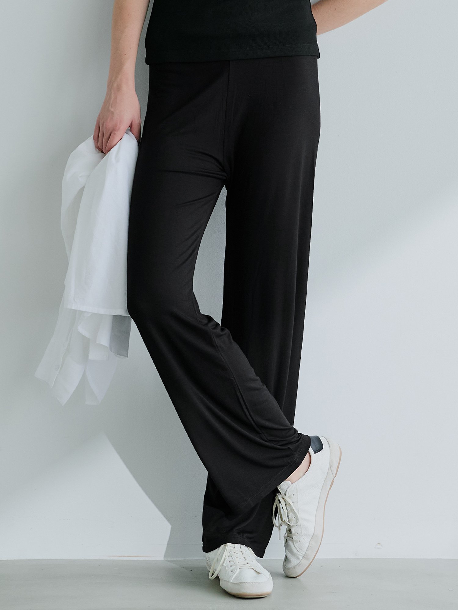 【コカ/COCA】のとろみトラベラーレギンスパンツ インテリア・キッズ・メンズ・レディースファッション・服の通販 founy(ファニー) 　ファッション　Fashion　レディースファッション　Fashion for Women　パンツ　Pants & Trousers　レギンス　Leggings & Stretch Pants　とろみ　Fluid, Flowy Fabric　チュニック　Tunic, Long Top　定番　Standard, Basic Item　なめらか　Smooth, Silky Texture　ポケット　Pocket, Pocket Detail　レギンス　Leggings, Stretch Pants　夏　Summer　旅行　Travel　2025年　2025　2025春夏・S/S　Spring/Summer 2025 SS25　Black|ID: prp329100004604690 ipo3291000000032768057