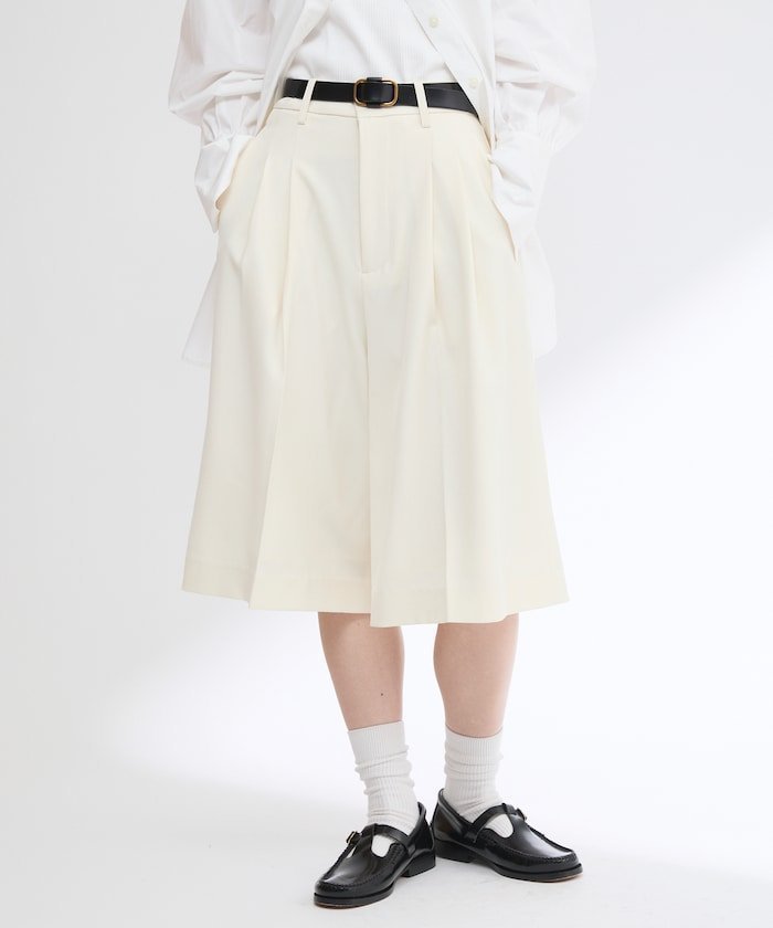 【フリークスストア/FREAK'S STORE】の2TUCKバミューダパンツ 25SS インテリア・キッズ・メンズ・レディースファッション・服の通販 founy(ファニー) https://founy.com/ ファッション Fashion レディースファッション Fashion for Women パンツ Pants & Trousers 2025年 2025 2025春夏・S/S Spring/Summer 2025 SS25 カットソー Cut and Sewn Top スウェット / スエット Sweatshirt, Sweatwear ツイル Twist, Twisted Detail フェミニン Feminine, Girly ボトム Bottoms, Lower Wear エレガント 上品 Elegant 夏 Summer S/S・春夏 SS, Spring/Summer, Warm Season |ID: prp329100004604721 ipo3291000000032768561