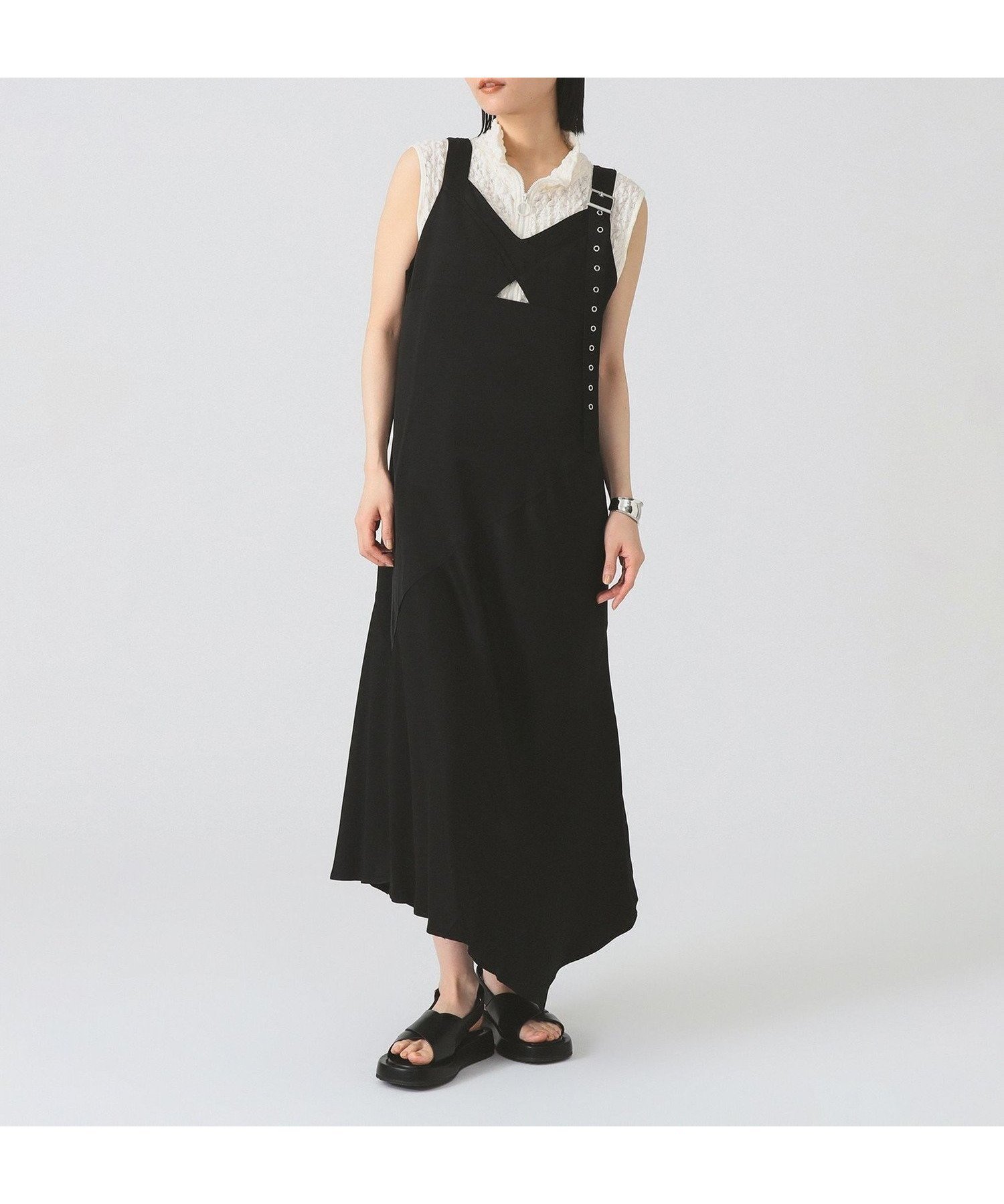 【ビームス ウイメン/BEAMS】のベルト ストラップ ワンピース インテリア・キッズ・メンズ・レディースファッション・服の通販 founy(ファニー) 　ファッション　Fashion　レディースファッション　Fashion for Women　ワンピース　Dresses　ベルト&ウエストマーク　Belts & Waist Accessories　おすすめ　Recommended / Our Picks　ジャケット　Jacket, Outerwear　ノースリーブ　Sleeveless, No-Sleeve　バイアス　Bias, Diagonal Cut　フレア　Flare, Flared　ラップ　Wrap, Wrap Design　BLACK|ID: prp329100004605061 ipo3291000000033349621