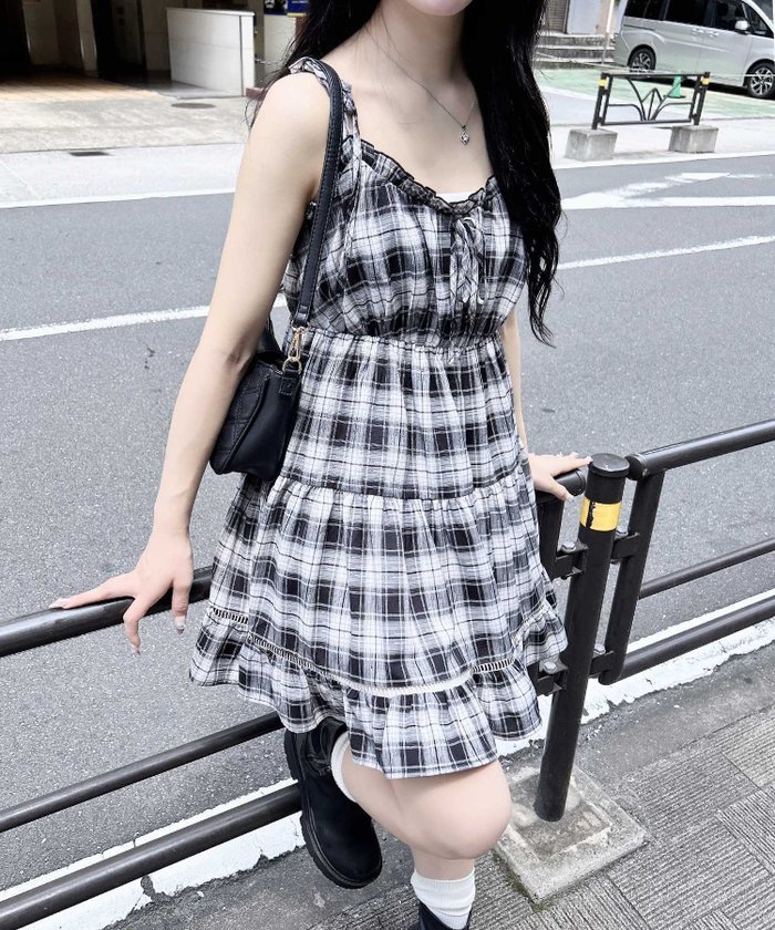【イング/INGNI】のINGNI/チェック柄ティアードミニキャミOP インテリア・キッズ・メンズ・レディースファッション・服の通販 founy(ファニー) https://founy.com/ ファッション Fashion レディースファッション Fashion for Women トップス・カットソー Cut & Sew Tops キャミソール&ノースリーブ Camisoles & Sleeveless Tops ガーリー Girly, Feminine Style キャミワンピース Cami Dress, Slip Dress ショルダー Shoulder, Shoulder Strap チェック Check, Plaid, Tartan ティアード Tiered, Tiered Style ティアードワンピース Tiered Dress, Flared Dress デニム Denim, Jeans Material フィット Fit, Slim Fit フロント Front, Front Design リボン Ribbon, Bow おすすめ Recommended / Our Picks |ID: prp329100004605093 ipo3291000000032776107