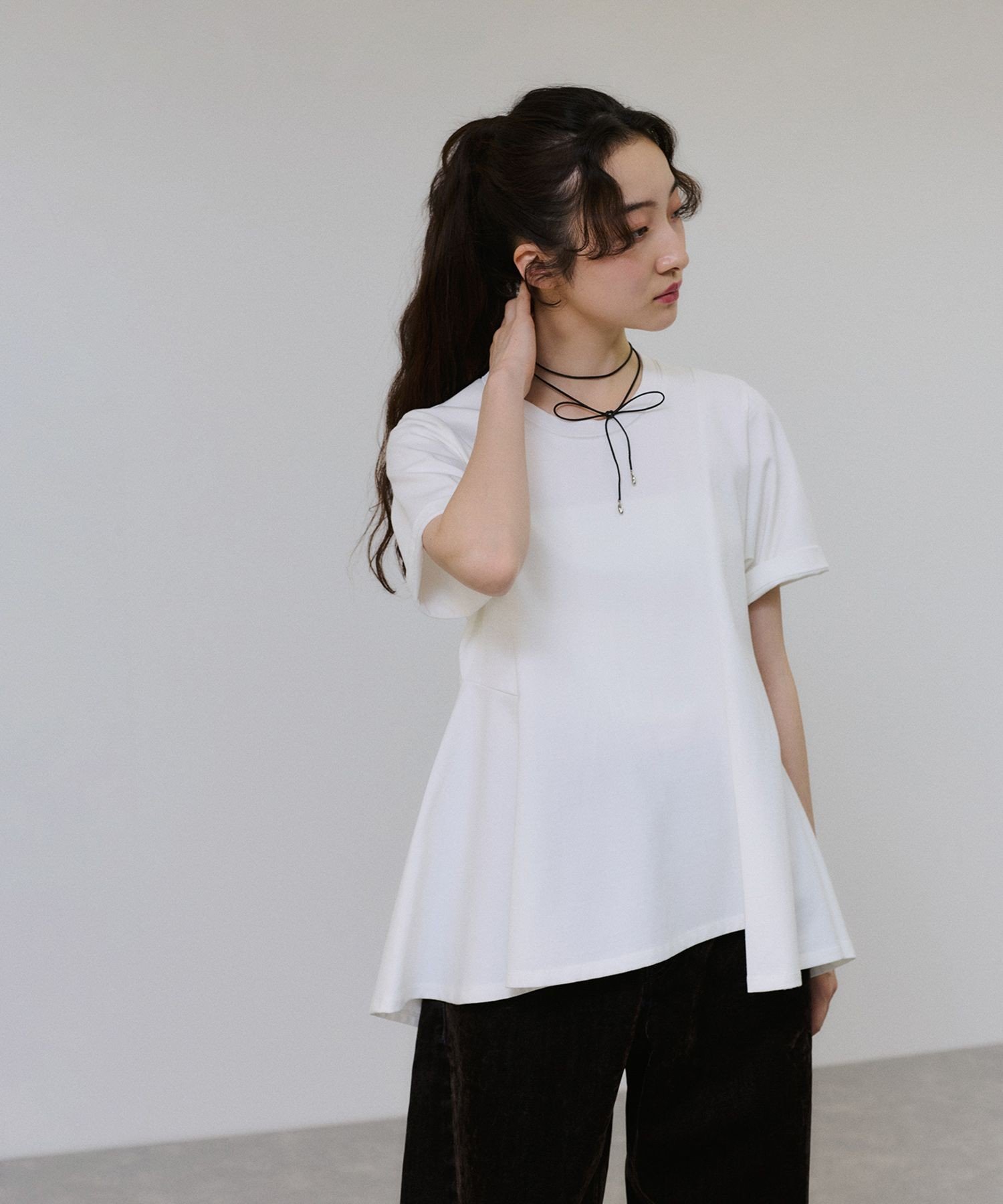 【アダム エ ロペ/ADAM ET ROPE'】の【サステナブル】アシメフレアプルオーバー 人気、トレンドファッション・服の通販 founy(ファニー) 　ファッション　Fashion　レディースファッション　Fashion for Women　トップス・カットソー　Cut & Sew Tops　カジュアルプルオーバー・ニットトップス　Pullovers & Knit Tops / Casual Pullovers　アシンメトリー　Asymmetrical Style　デニム　Denim, Jeans Material　ハーフ　Half, Half-Length　フレア　Flare, Flared　ペプラム　Peplum, Flared Hem　ポケット　Pocket, Pocket Detail　ワイド　Wide, Wide Fit　A/W・秋冬　Autumn/Winter　おすすめ　Recommended / Our Picks　2026年　2026　 other-1|ID: prp329100004605186 ipo3291000000033326723